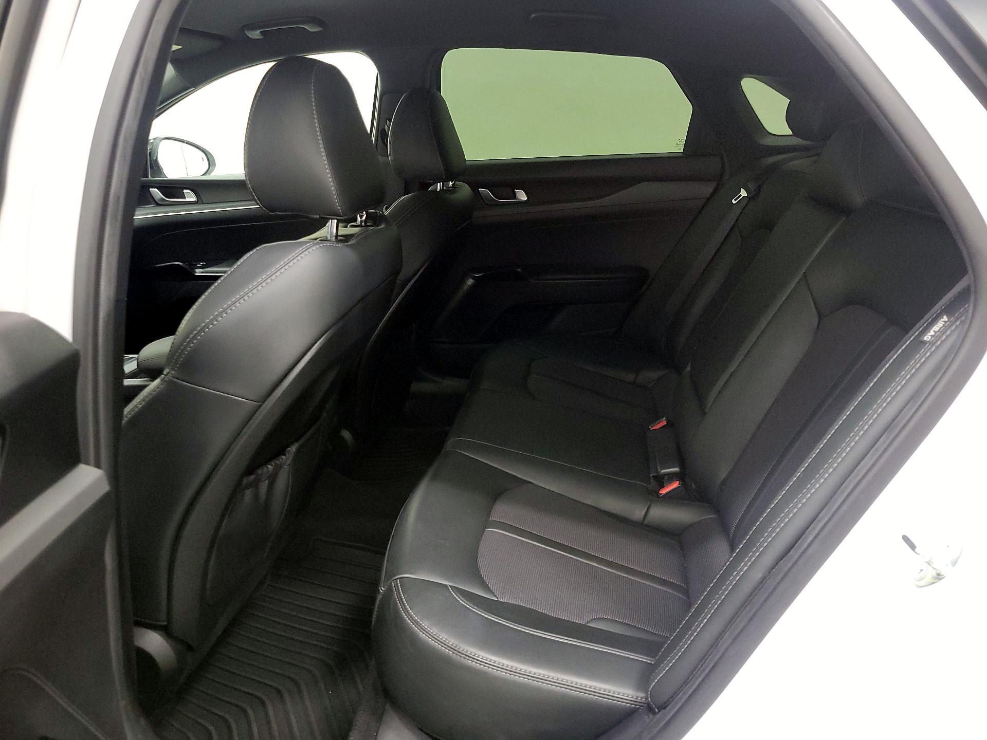 Thumbnail: 2023 Kia K5 - 19