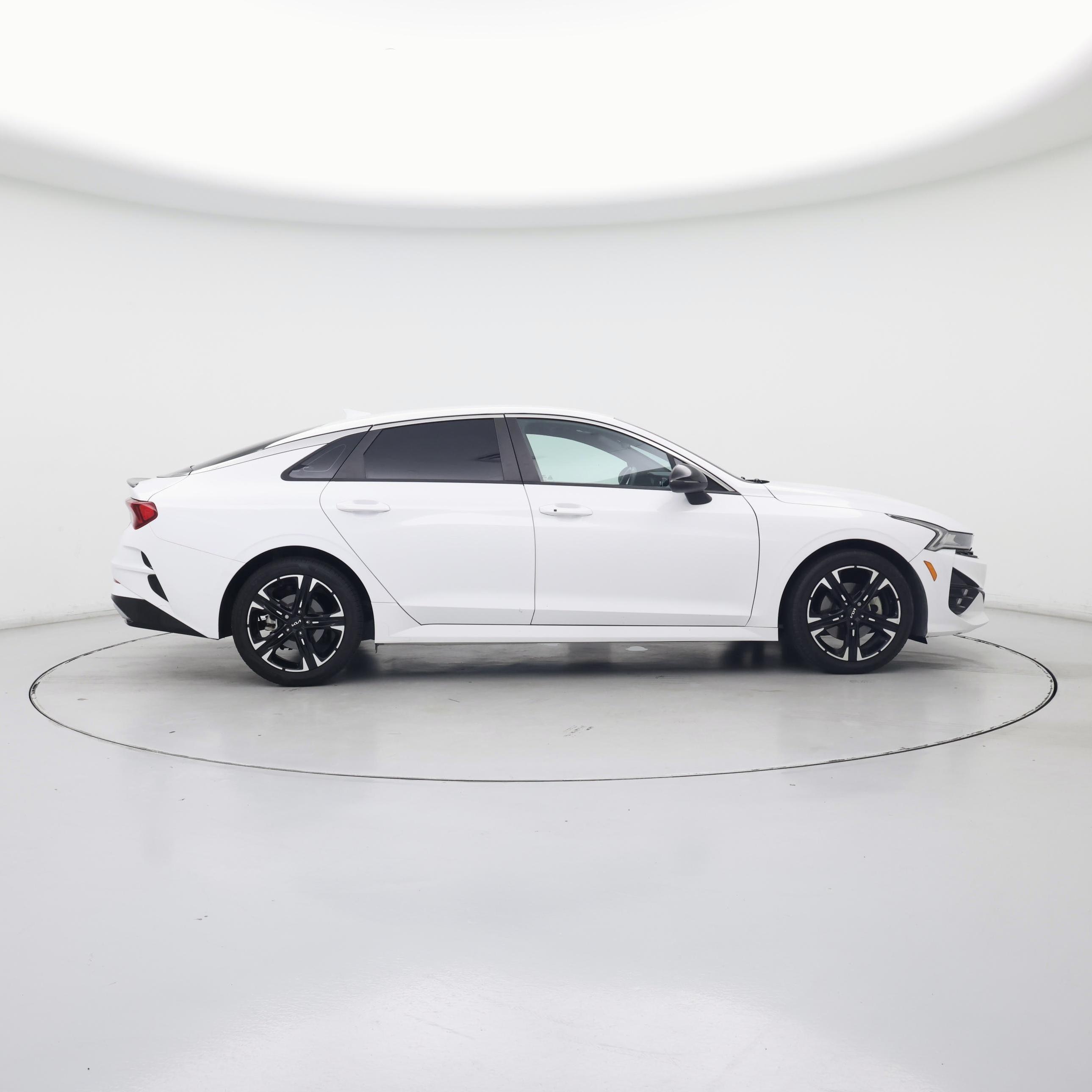 Thumbnail: 2023 Kia K5 - 7