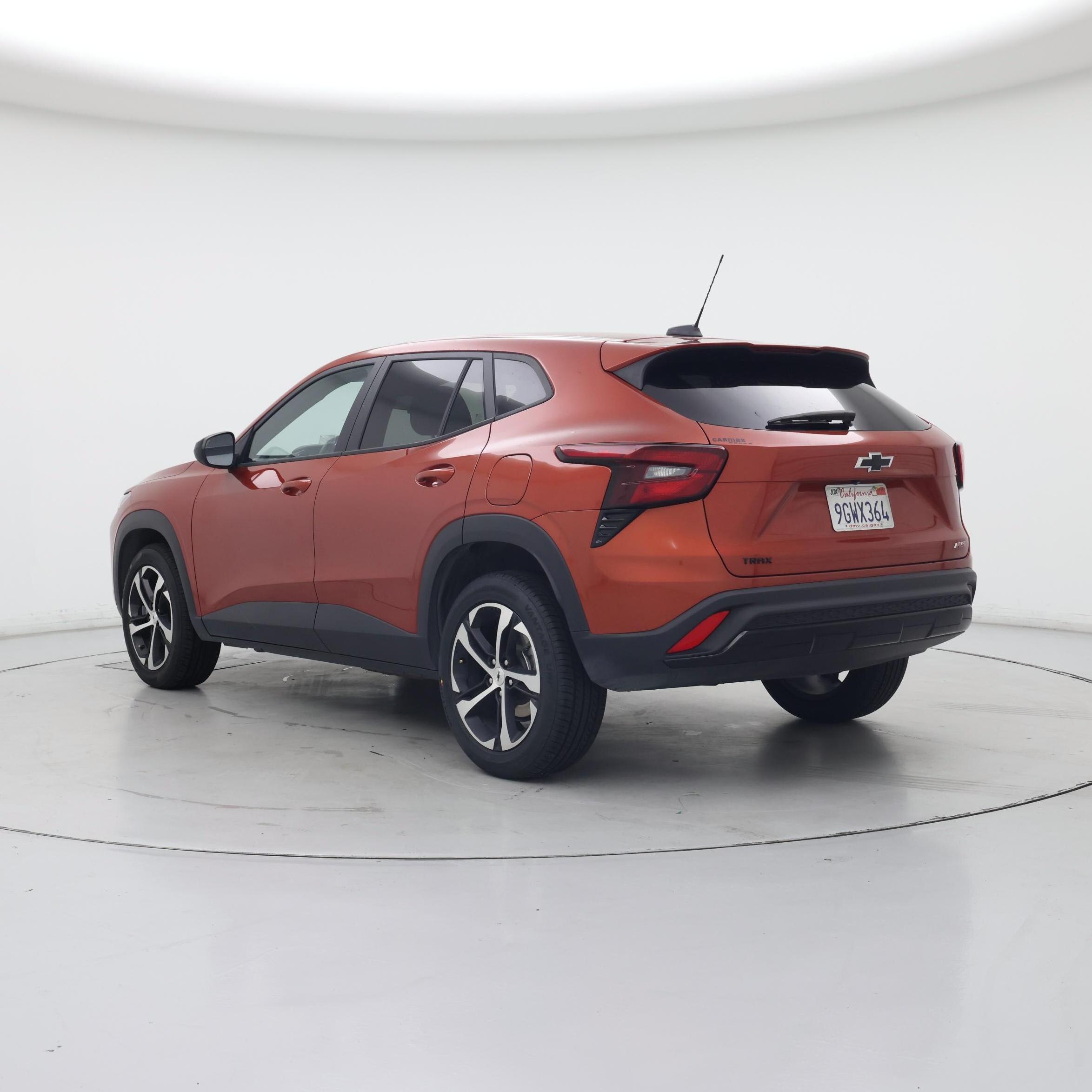 Thumbnail: 2024 Chevrolet Trax - 2