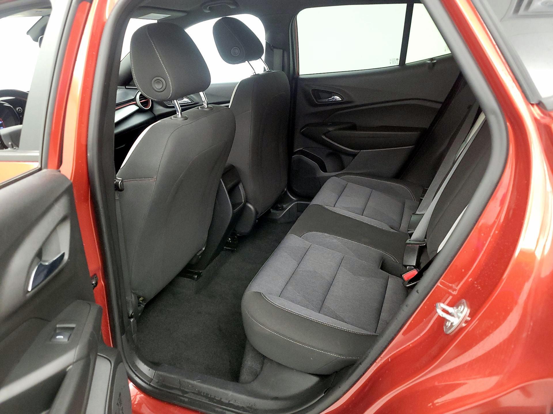 Thumbnail: 2024 Chevrolet Trax - 19