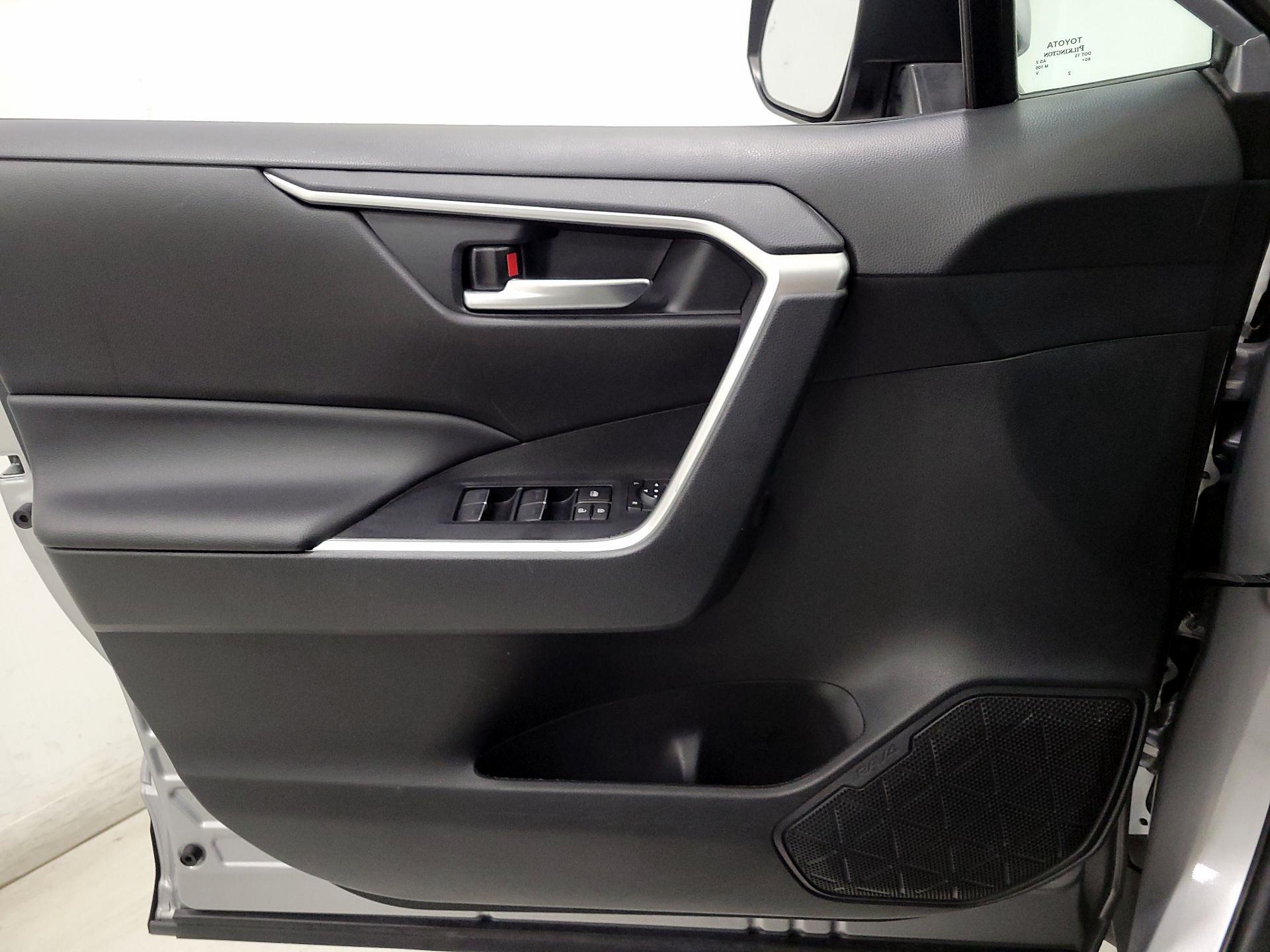 Thumbnail: 2024 Toyota RAV4 - 10