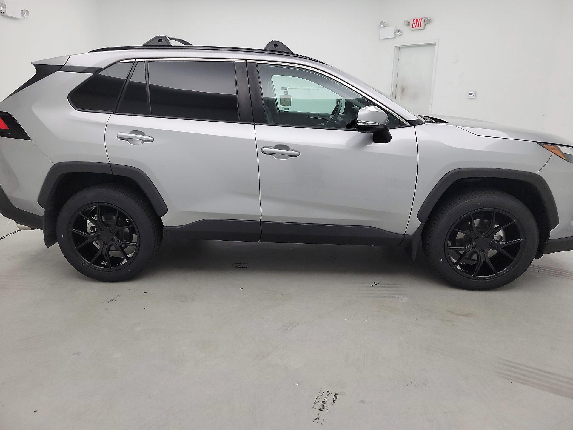 Thumbnail: 2024 Toyota RAV4 - 4