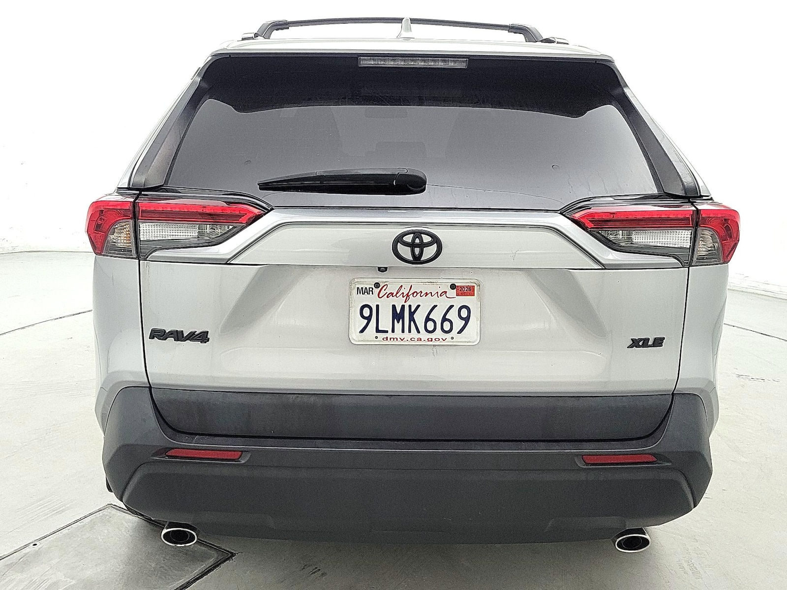 2024 Toyota RAV4 XLE Premium - Photo 6