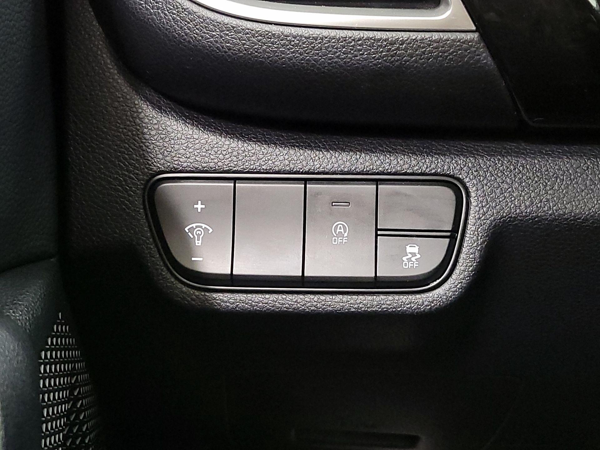 Thumbnail: 2025 Kia Seltos - 13