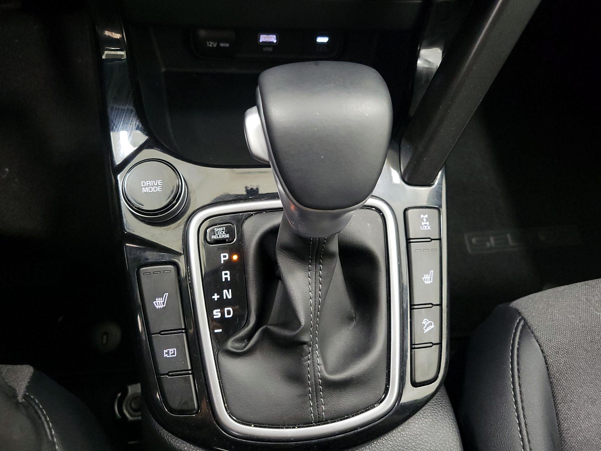 Thumbnail: 2025 Kia Seltos - 18