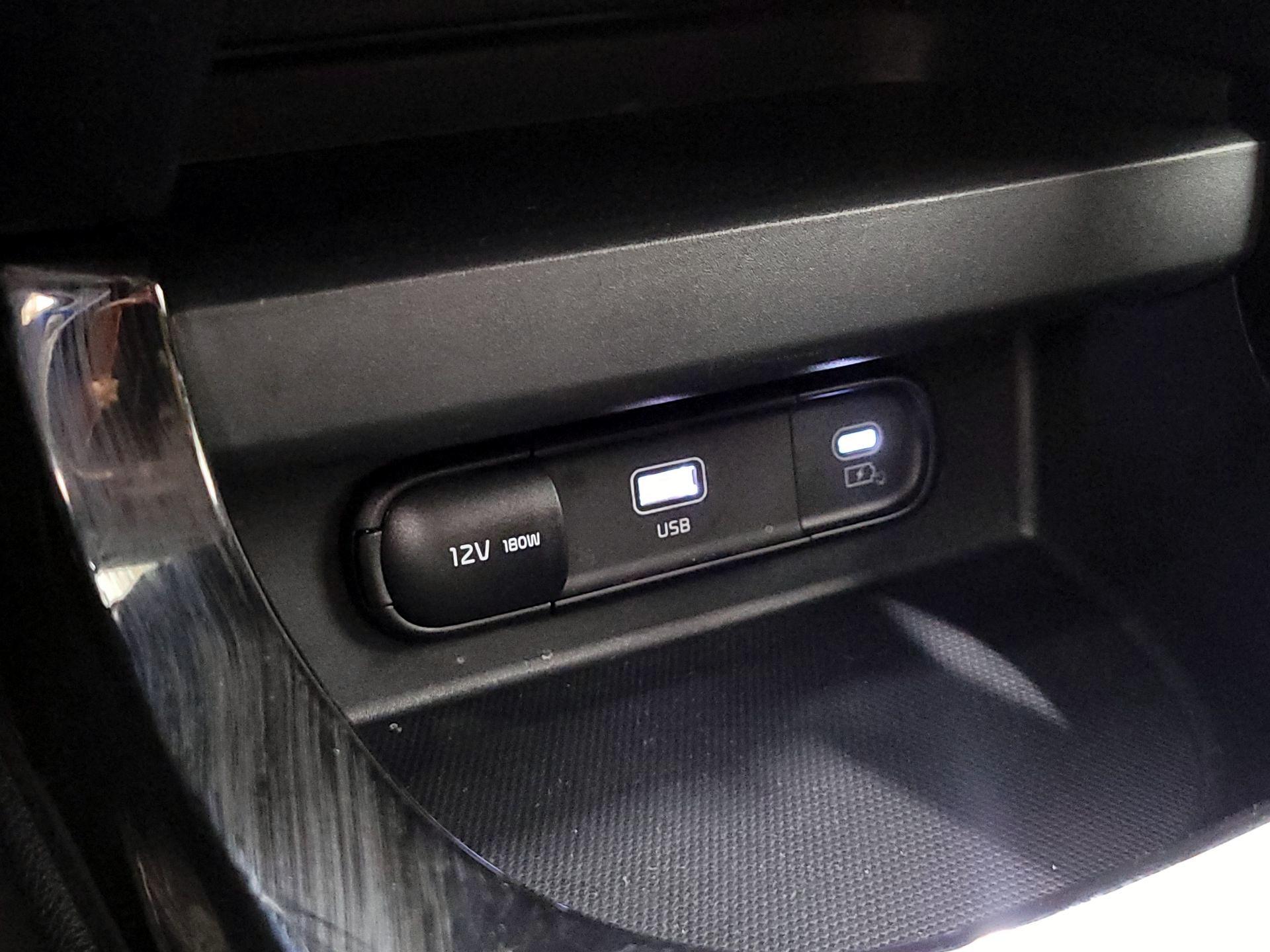 Thumbnail: 2025 Kia Seltos - 19