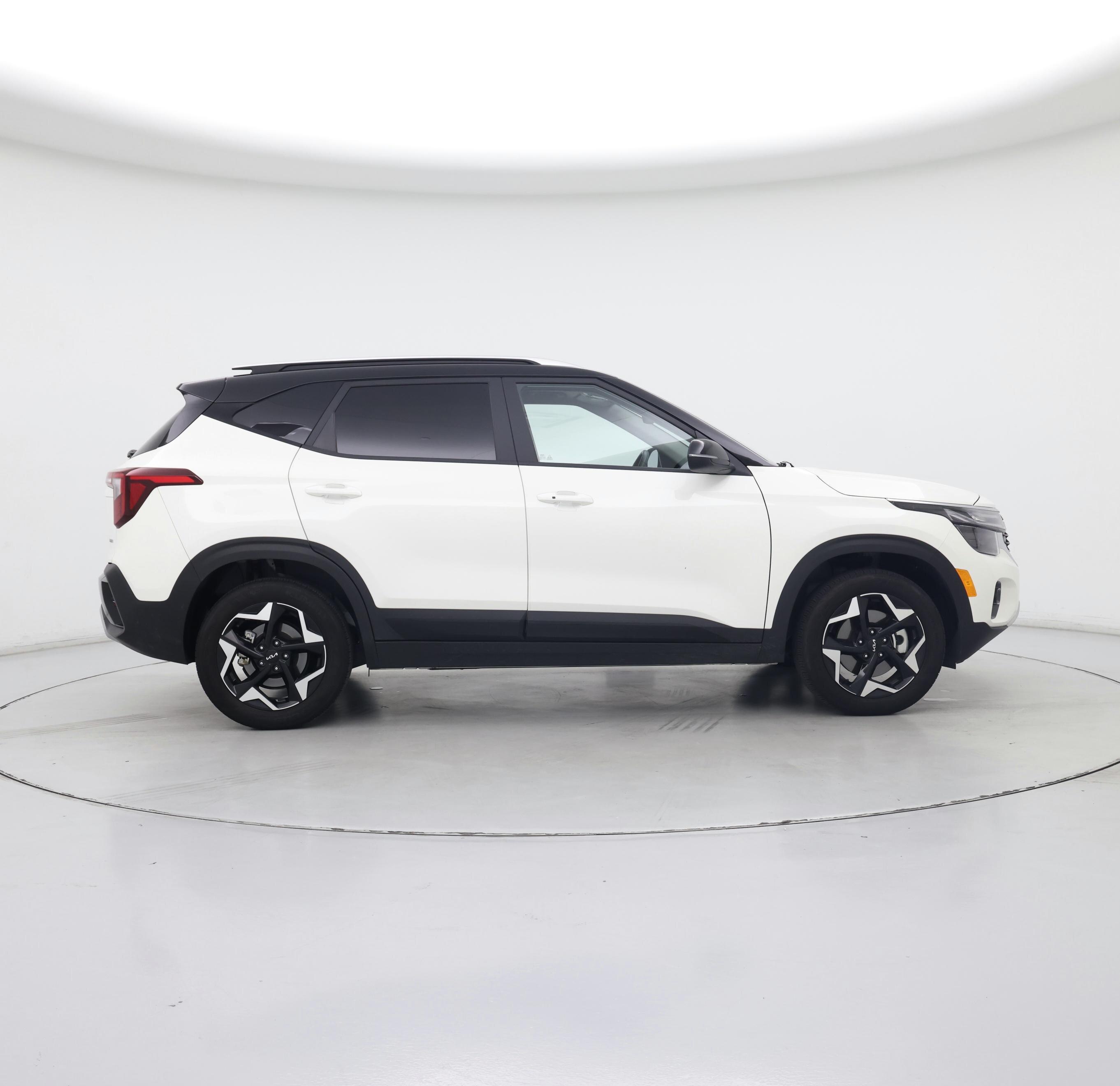 Thumbnail: 2025 Kia Seltos - 7