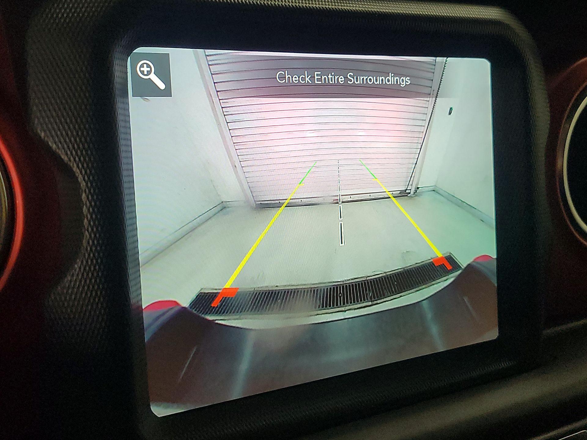 Thumbnail: 2021 Jeep Gladiator - 14