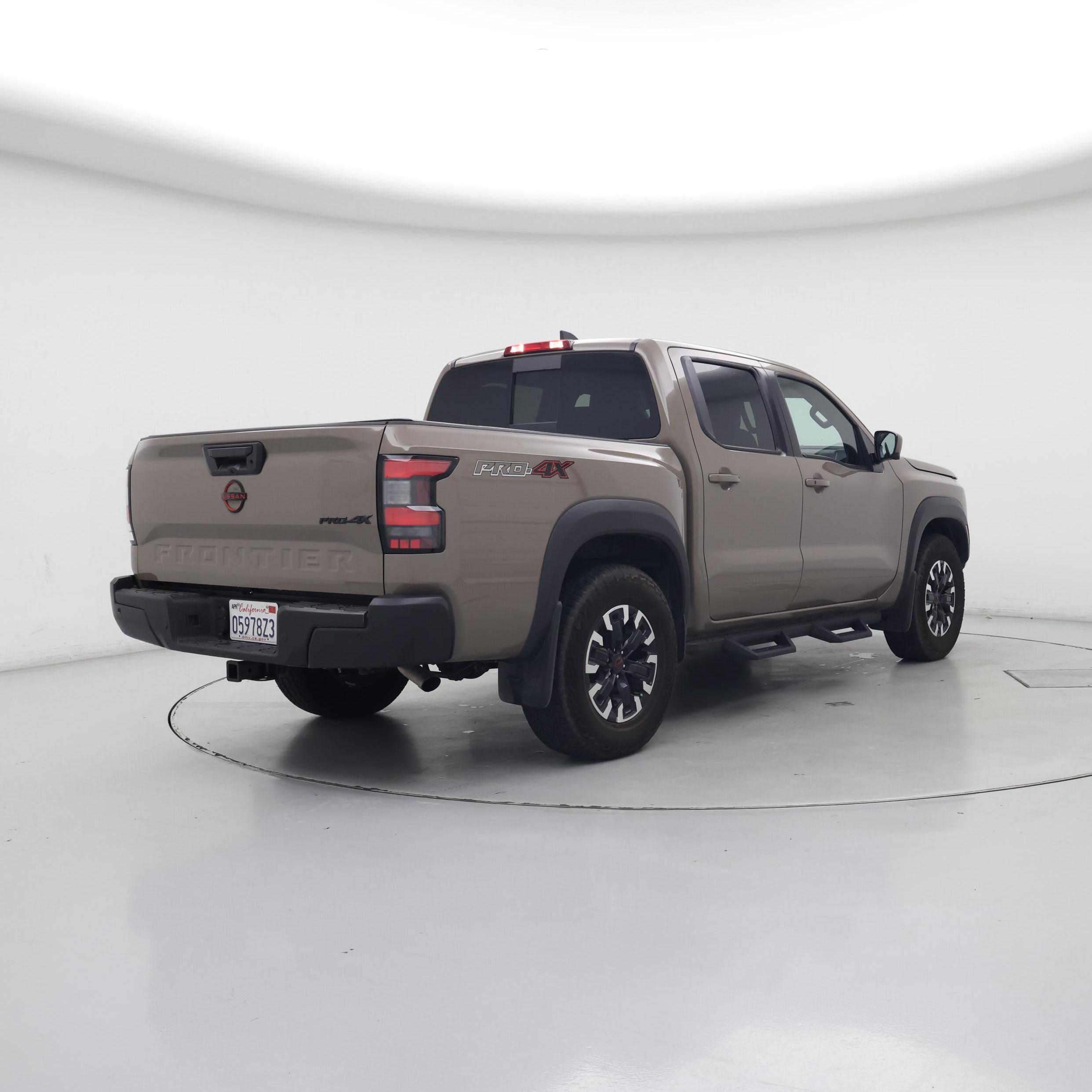 Thumbnail: 2024 Nissan Frontier - 8