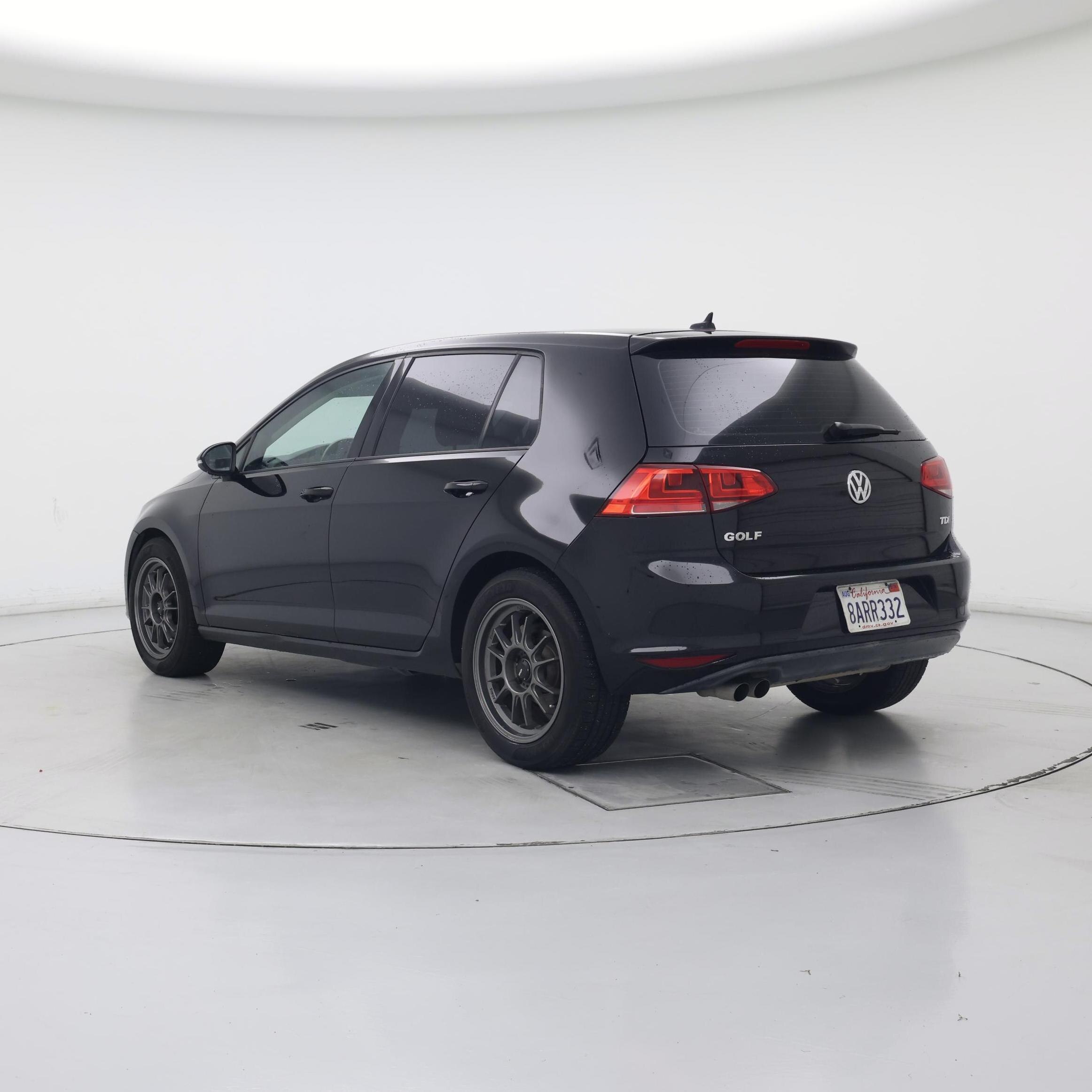 Thumbnail: 2015 Volkswagen Golf - 2