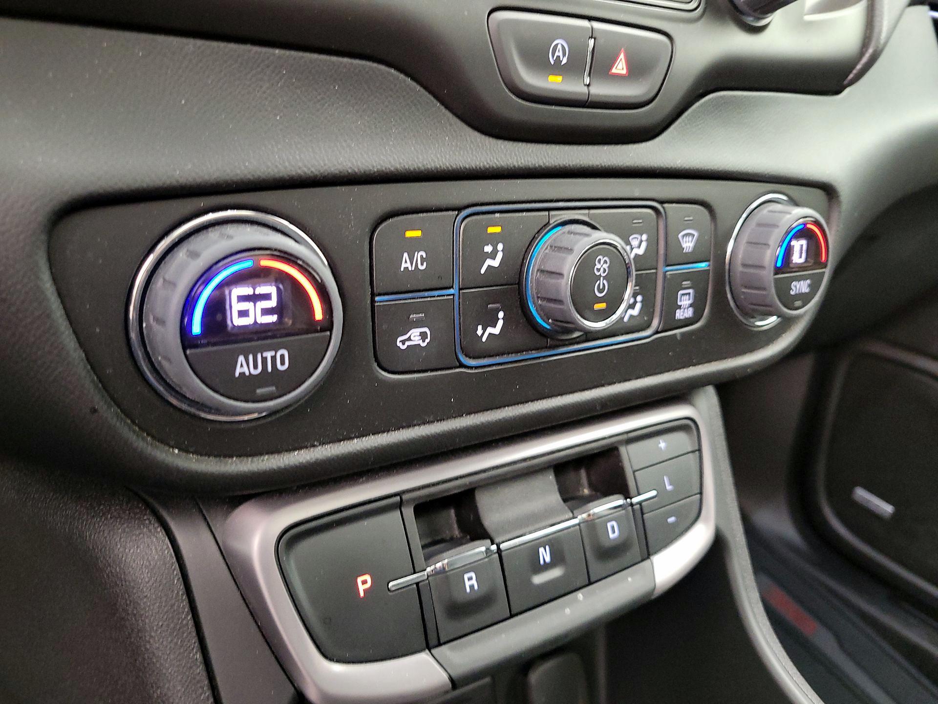 Thumbnail: 2024 GMC Terrain - 14