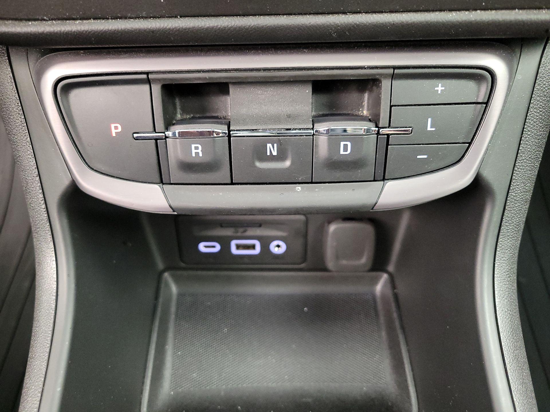 Thumbnail: 2024 GMC Terrain - 15