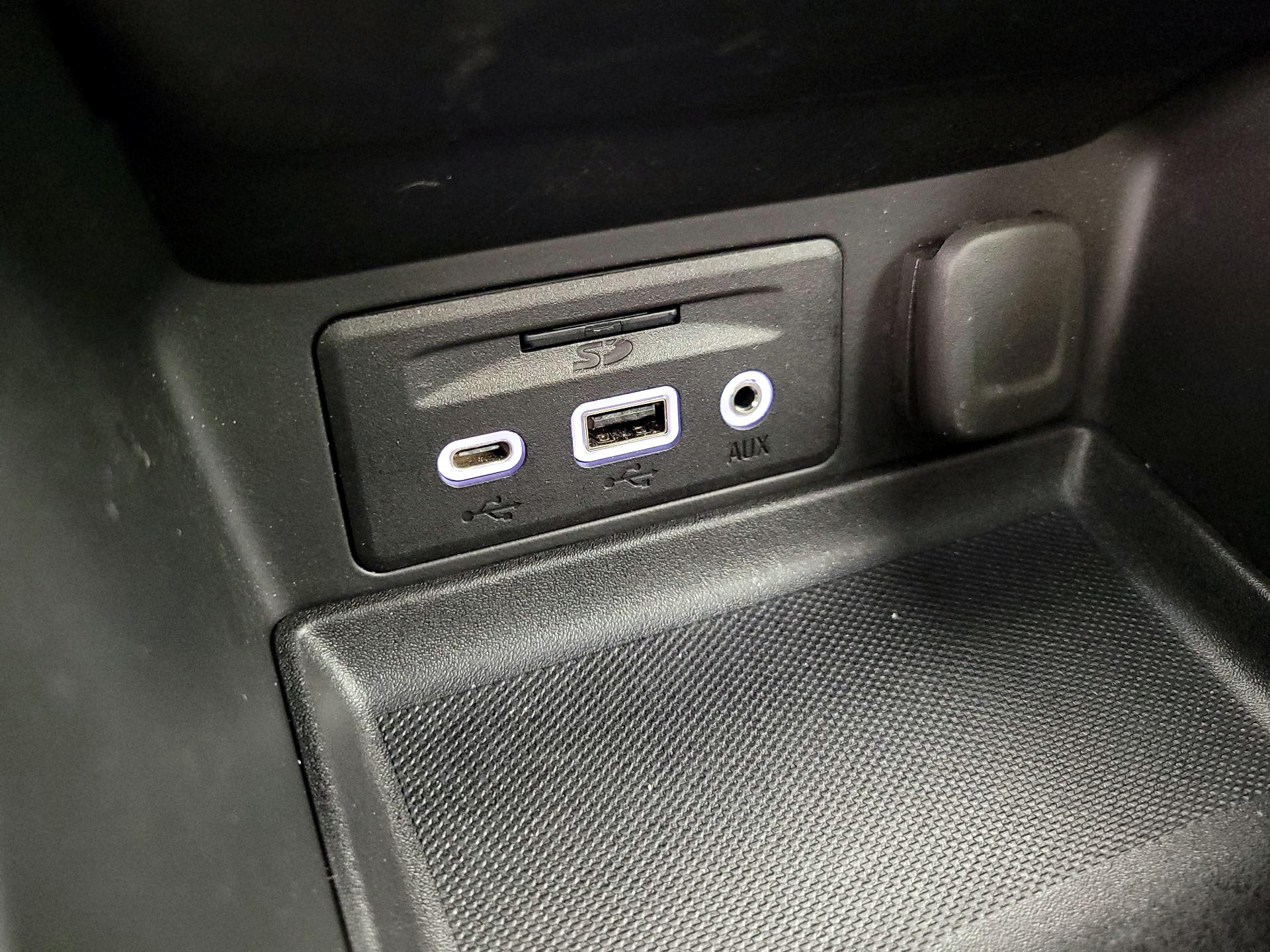 Thumbnail: 2024 GMC Terrain - 16