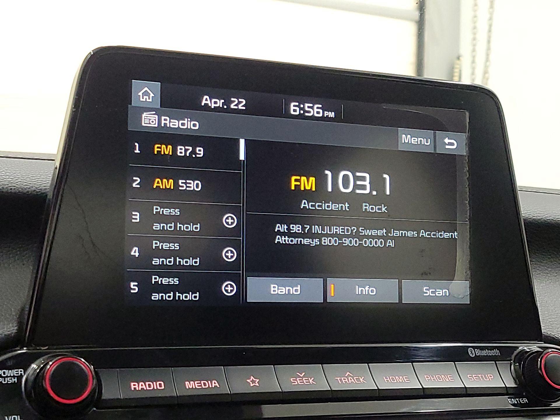 Thumbnail: 2020 Kia Forte - 15