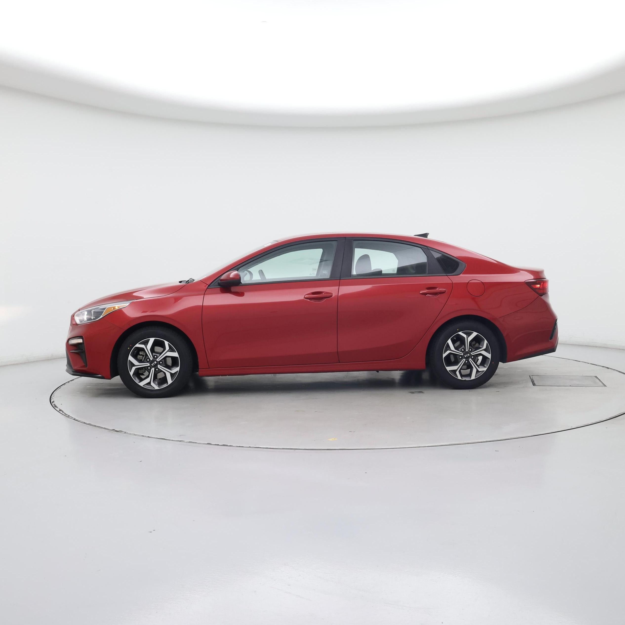 Thumbnail: 2020 Kia Forte - 3