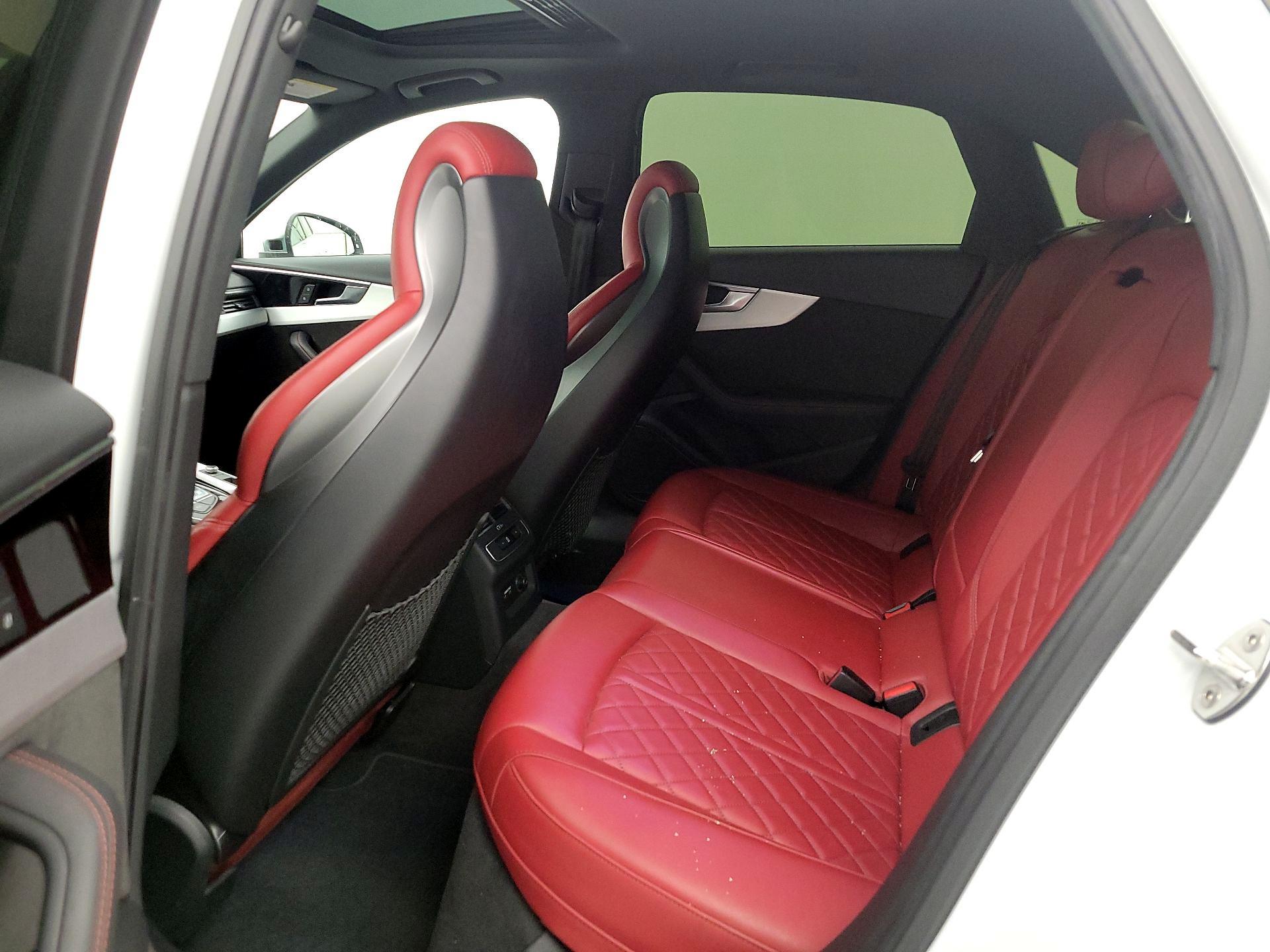 Thumbnail: 2020 Audi S4 - 18