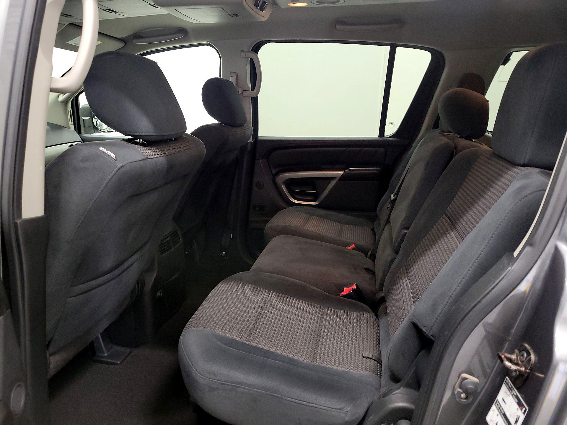 Thumbnail: 2015 Nissan Armada - 18