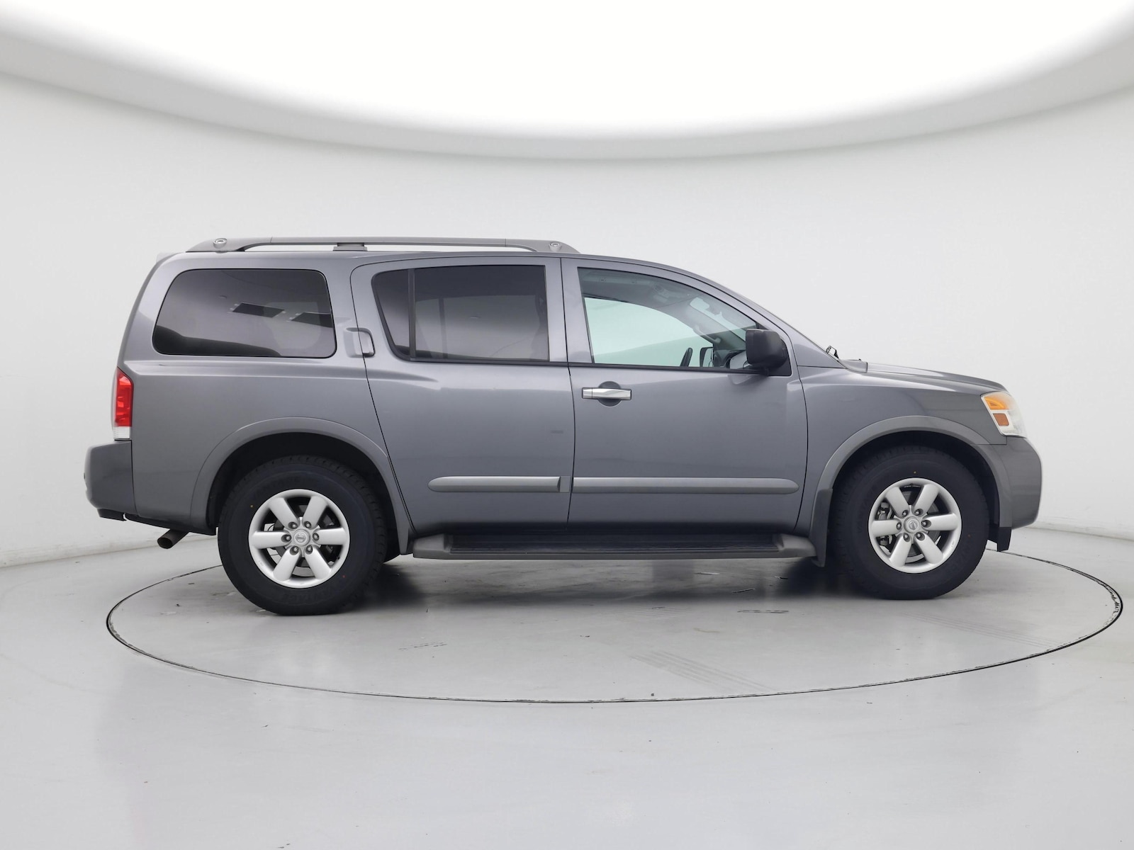 2015 Nissan Armada SV - Photo 8