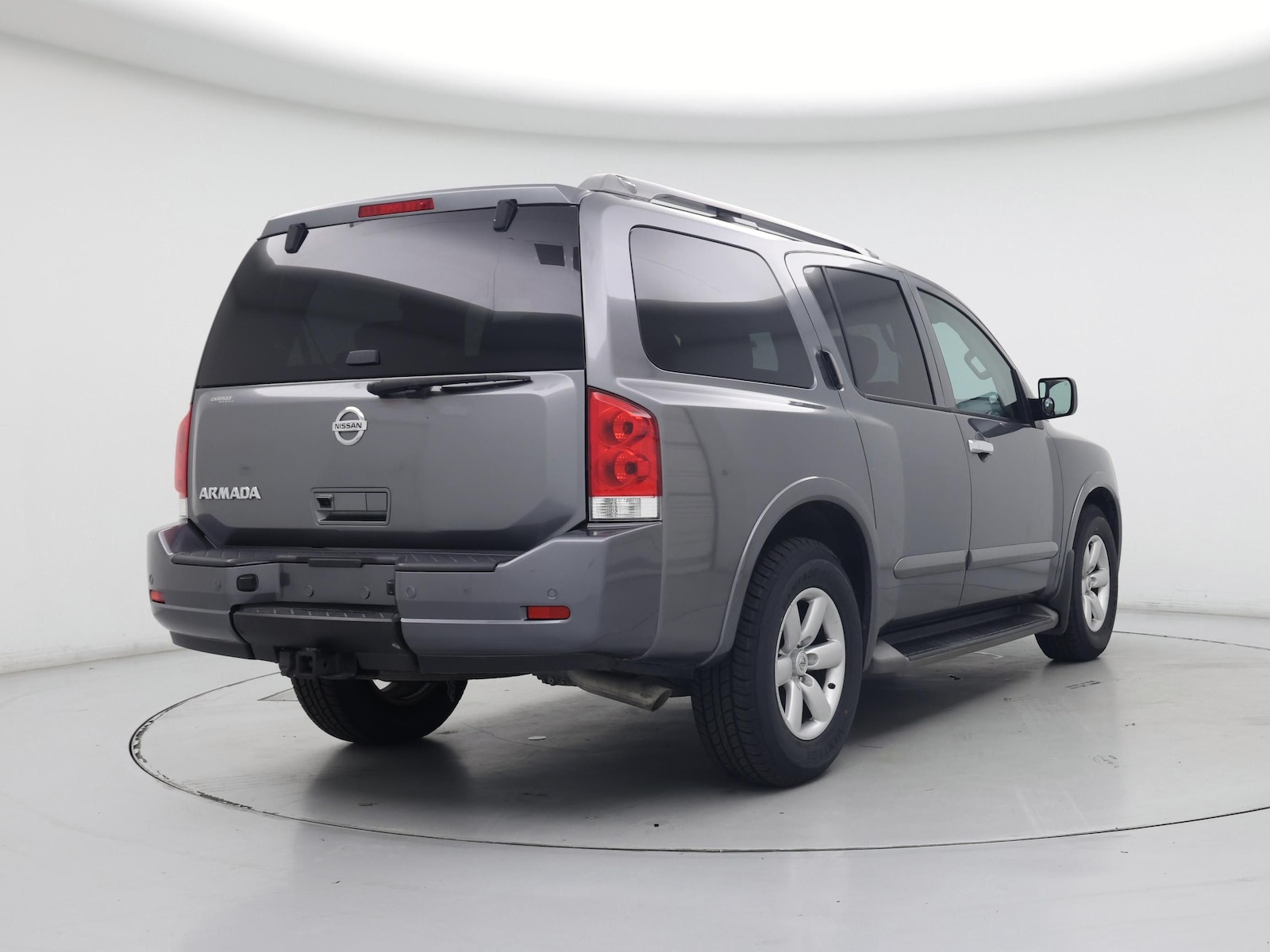 2015 Nissan Armada SV - Photo 9
