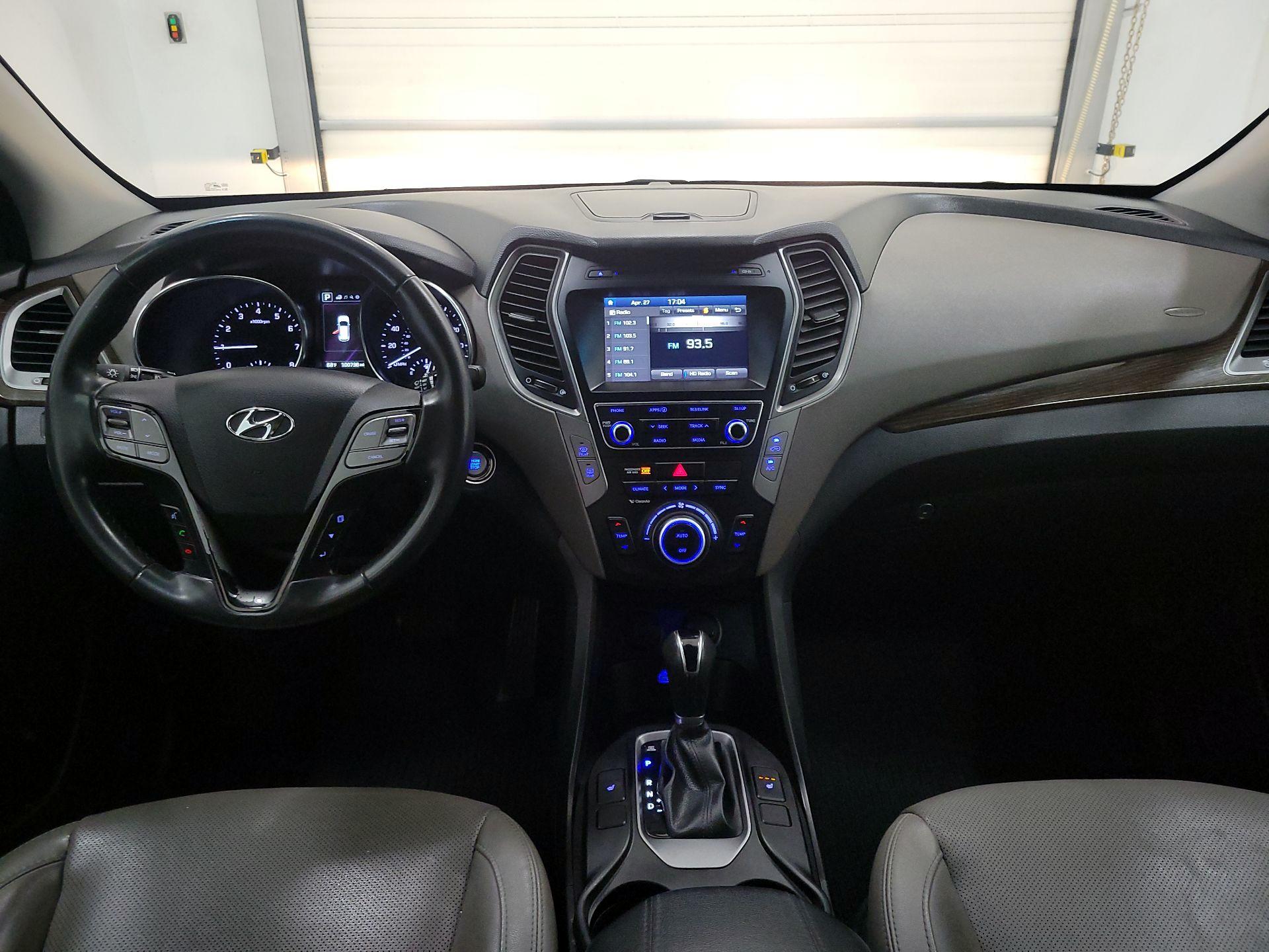 Thumbnail: 2017 Hyundai Santa Fe - 9