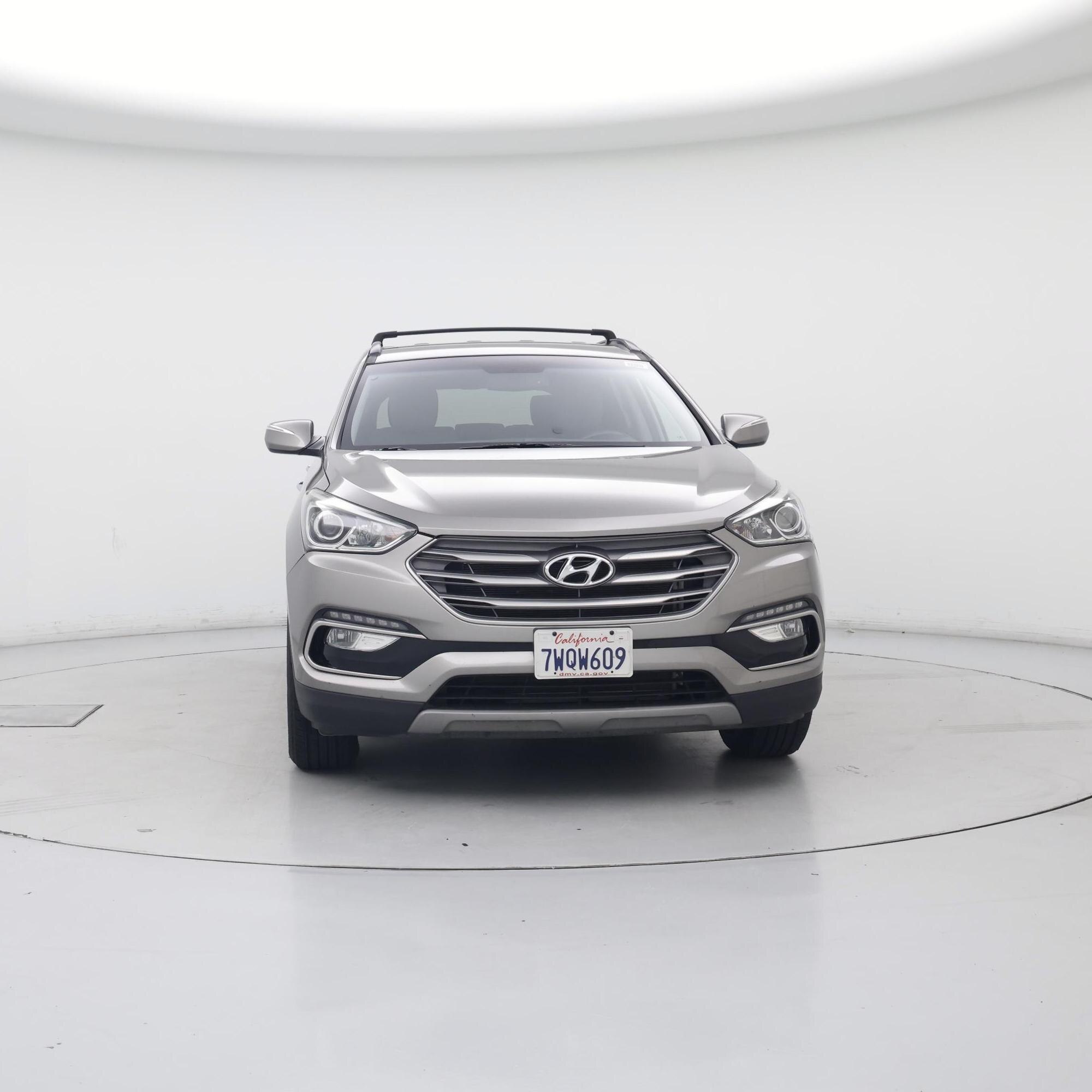 Thumbnail: 2017 Hyundai Santa Fe - 5