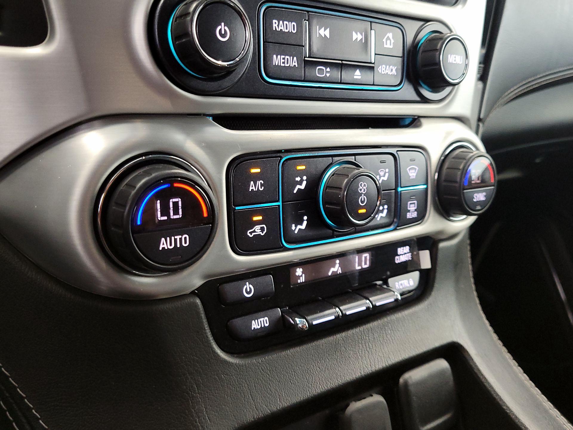 Thumbnail: 2020 GMC Yukon - 16