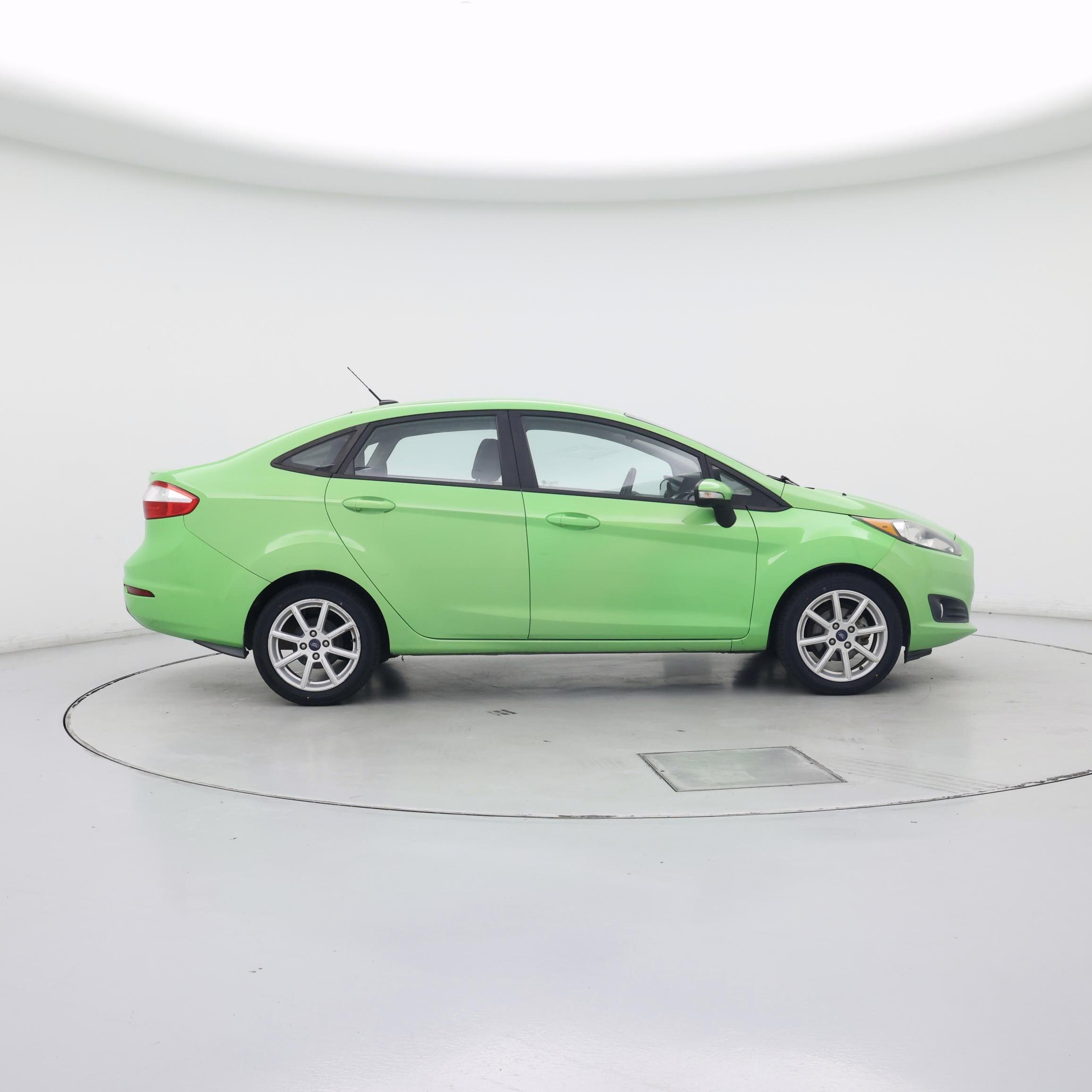 Thumbnail: 2015 Ford Fiesta - 7