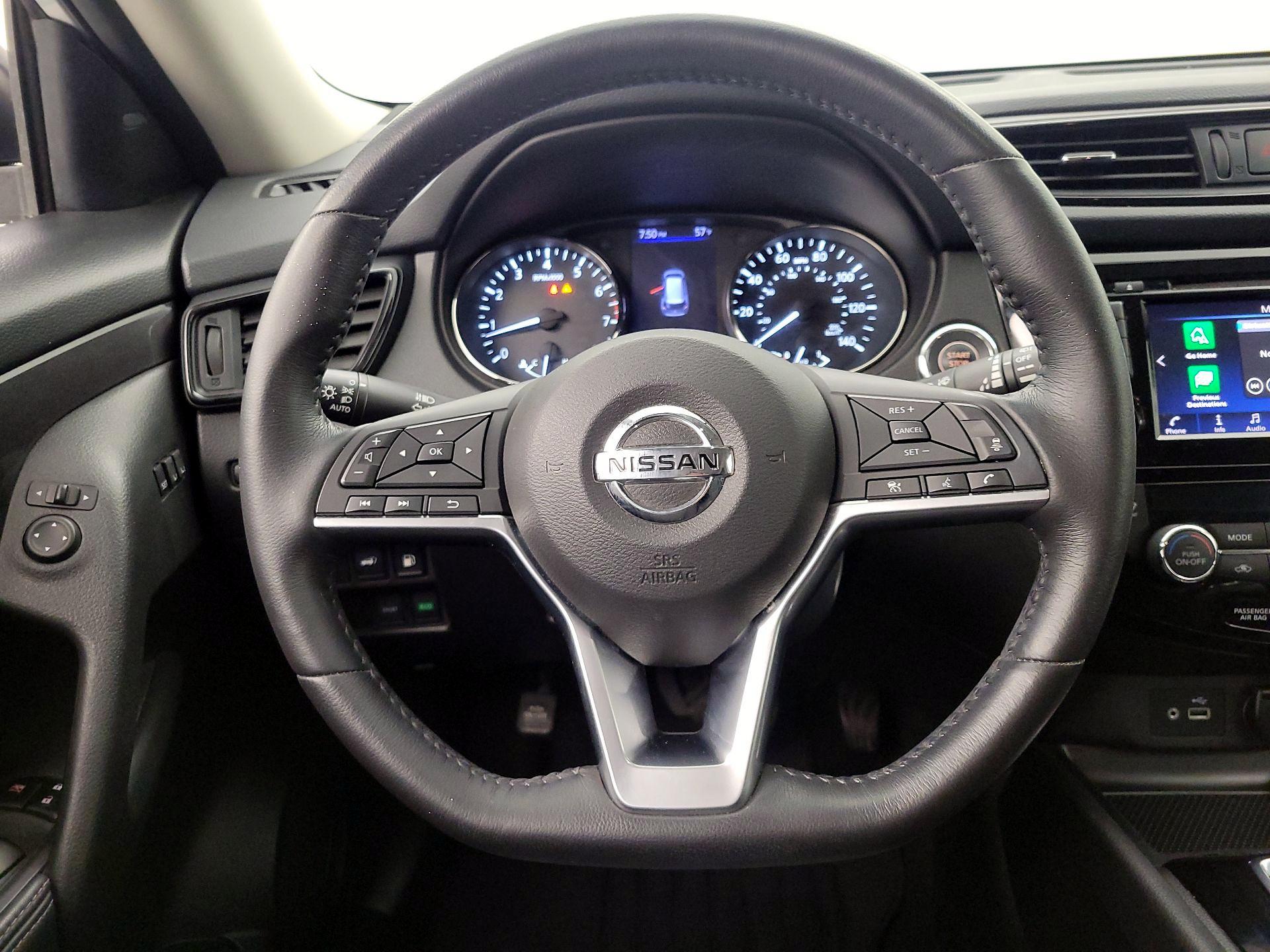 Thumbnail: 2018 Nissan Rogue - 10