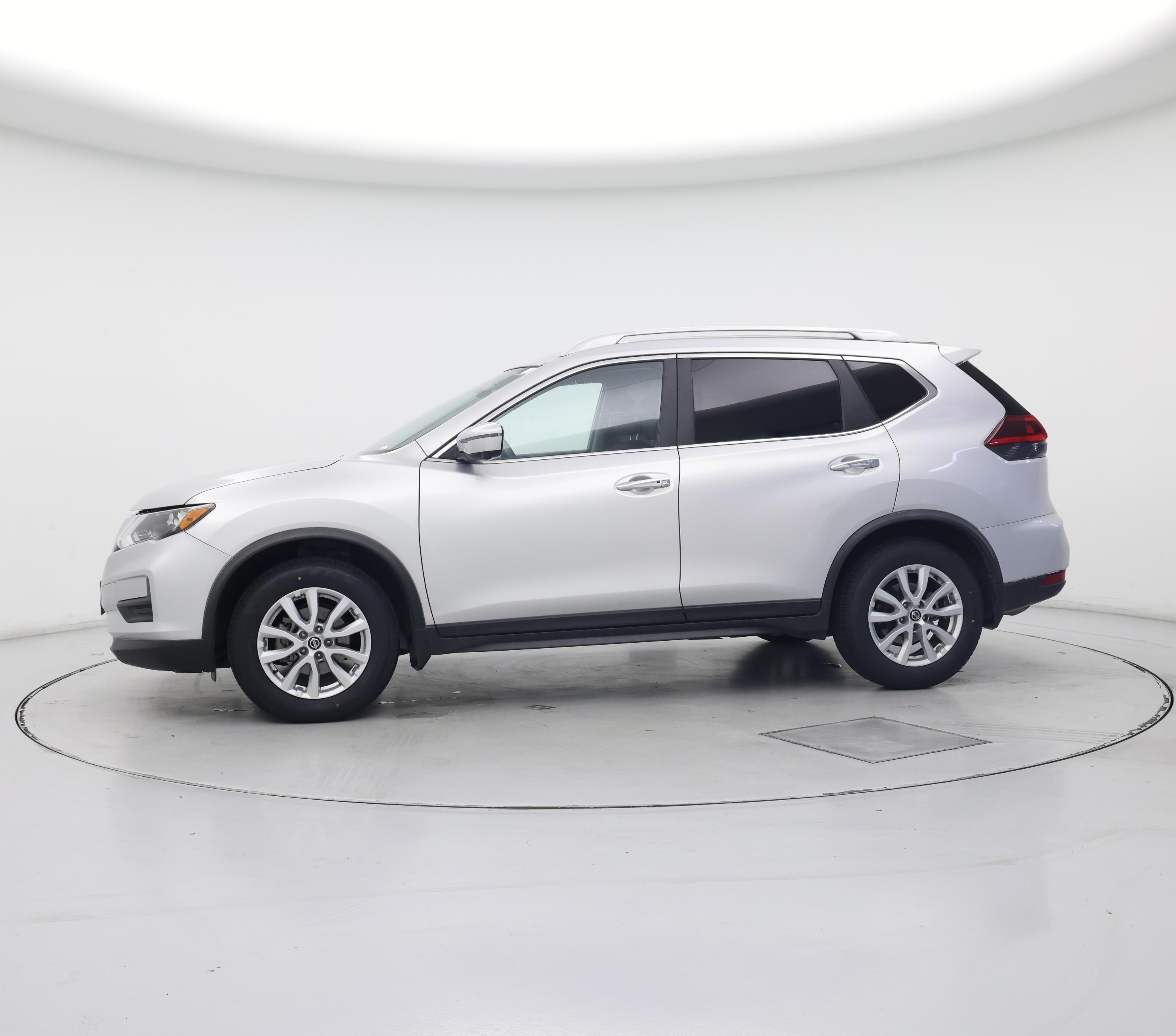 Thumbnail: 2018 Nissan Rogue - 3