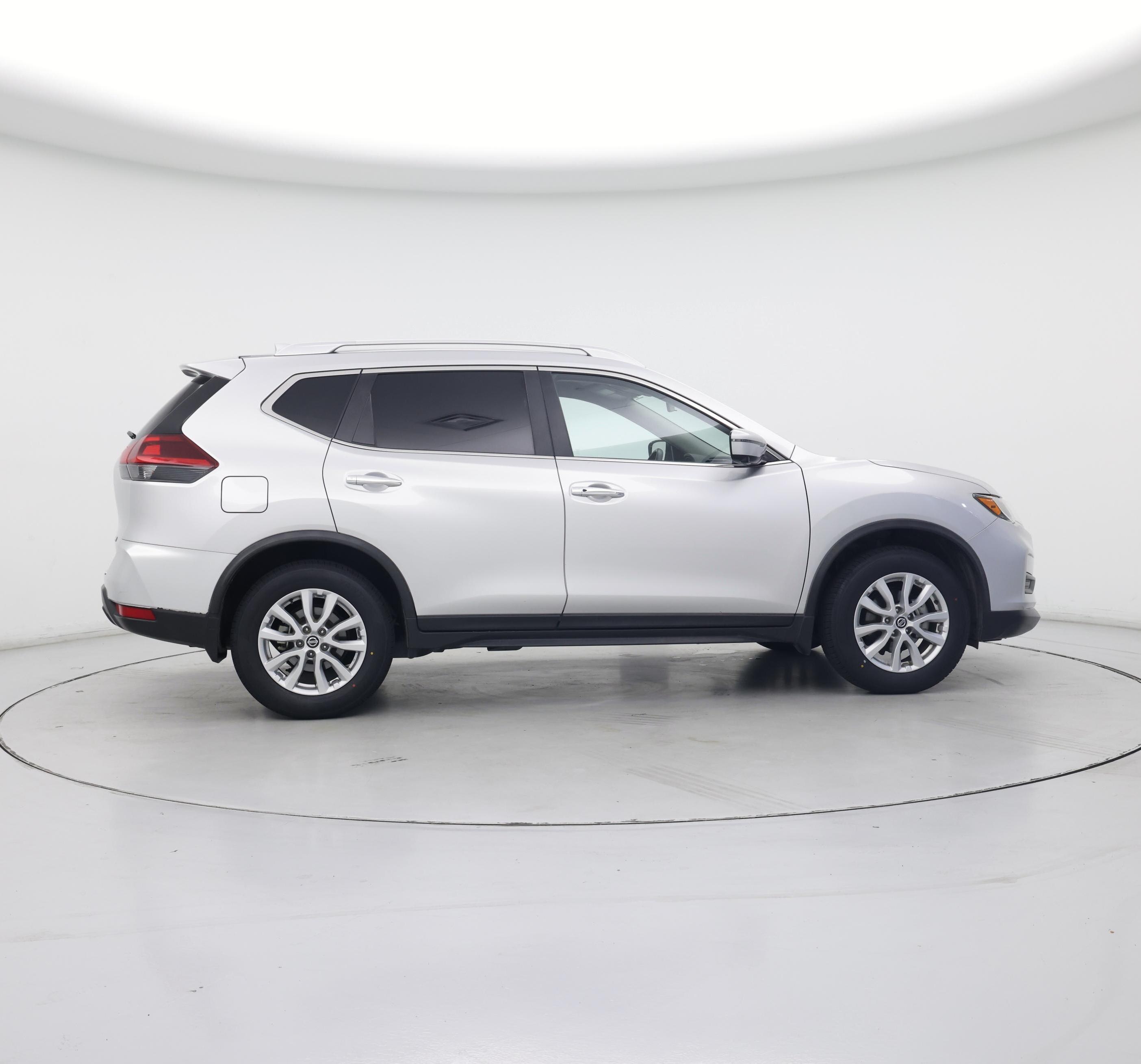 Thumbnail: 2018 Nissan Rogue - 7