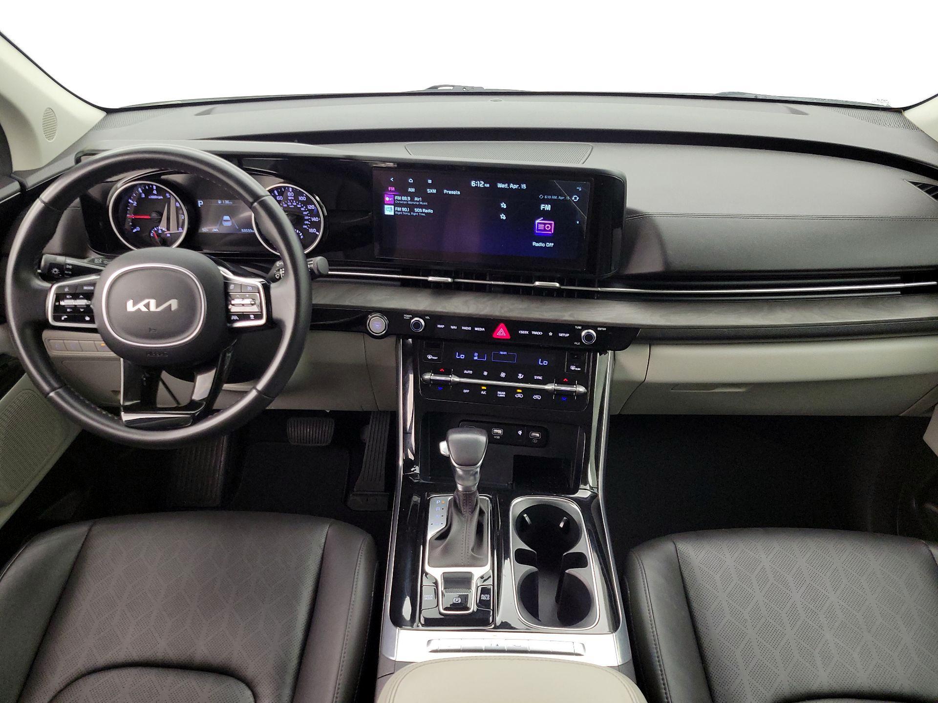 Thumbnail: 2023 Kia Carnival - 9