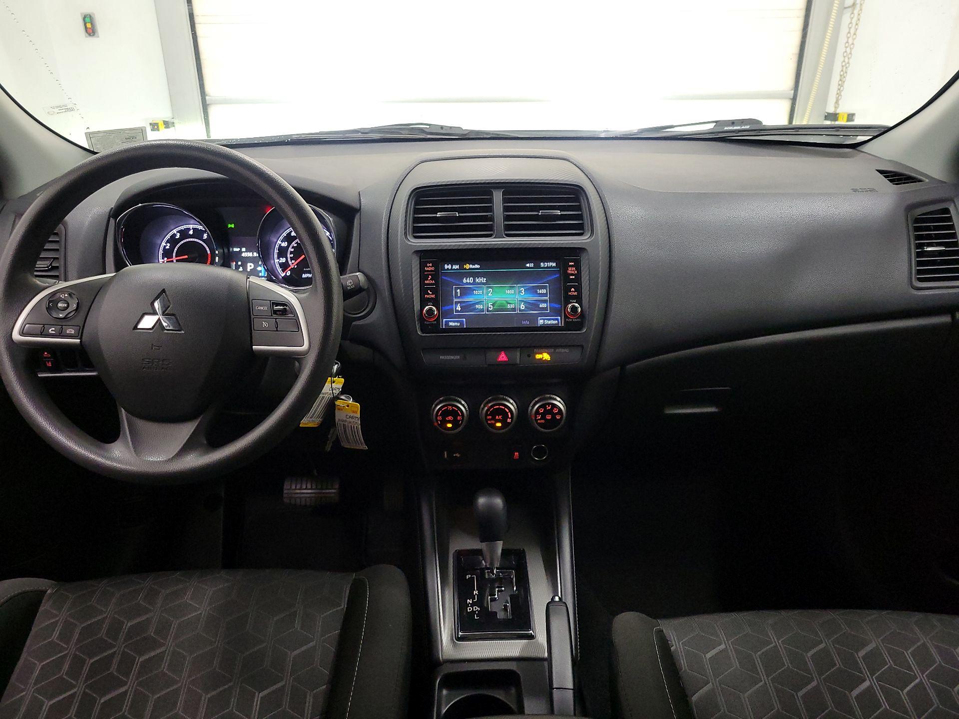 Thumbnail: 2021 Mitsubishi Outlander Sport - 9