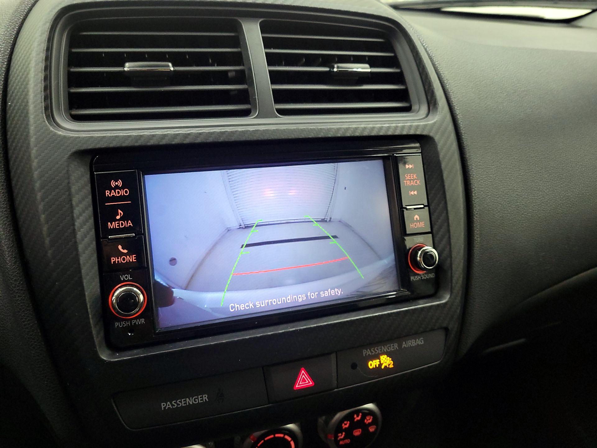 Thumbnail: 2021 Mitsubishi Outlander Sport - 14