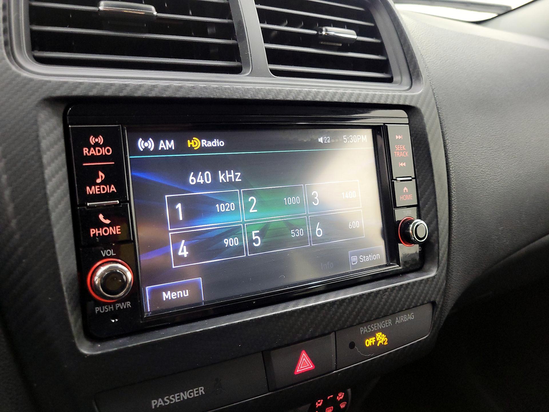 Thumbnail: 2021 Mitsubishi Outlander Sport - 15