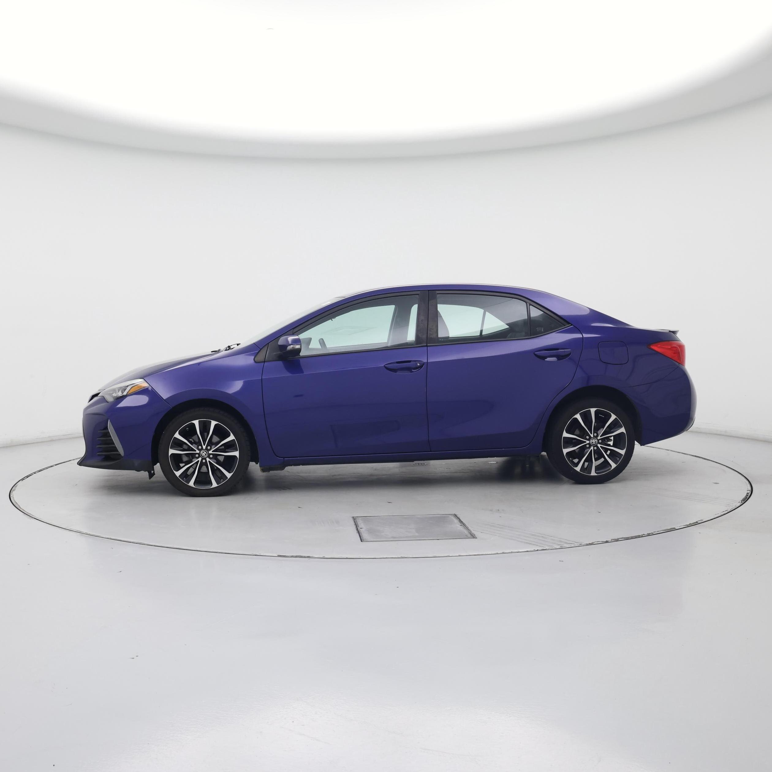 Thumbnail: 2019 Toyota Corolla - 3