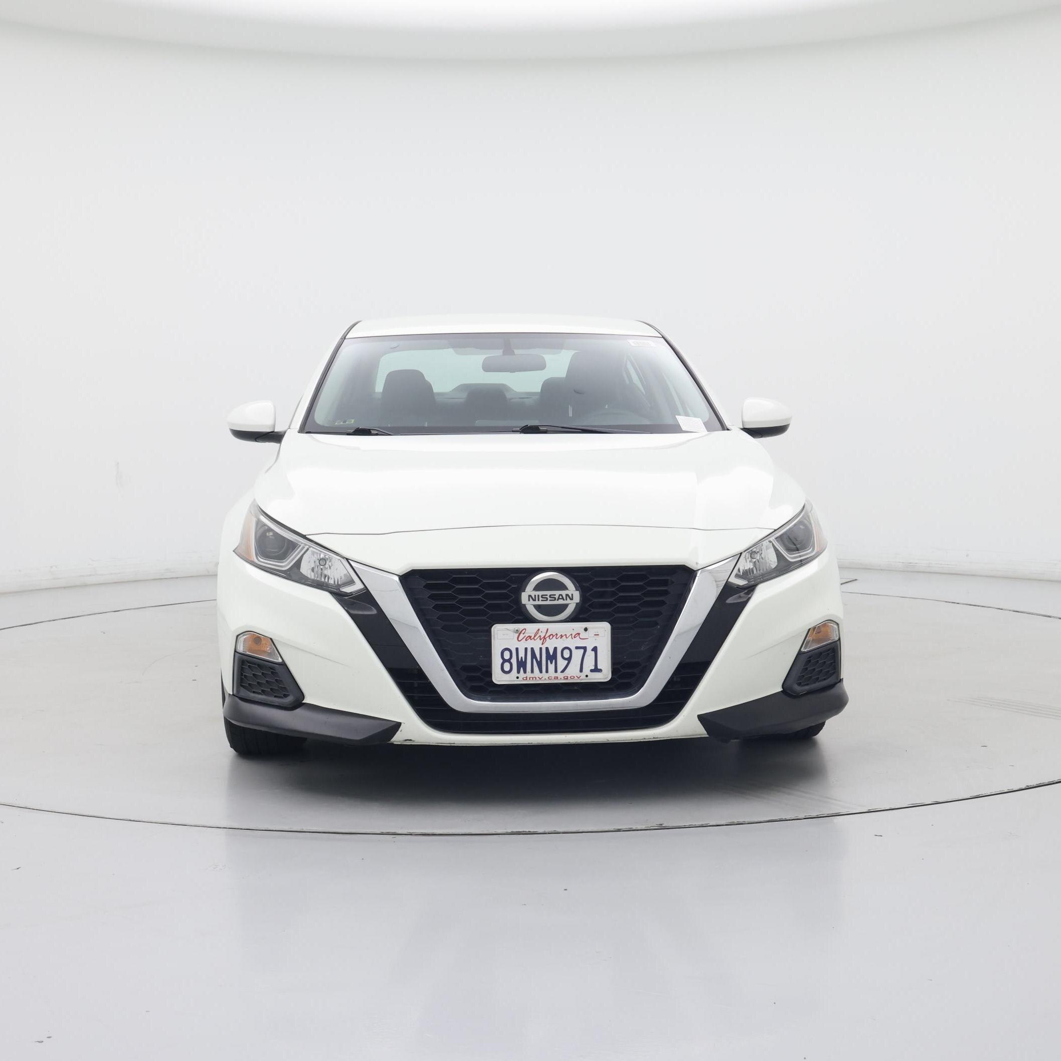 Thumbnail: 2020 Nissan Altima - 5