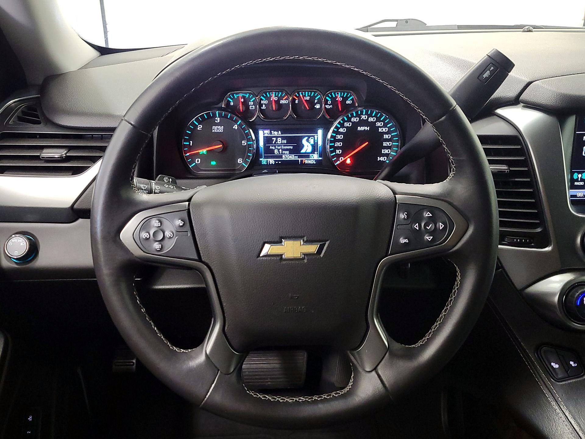 Thumbnail: 2017 Chevrolet Suburban - 10