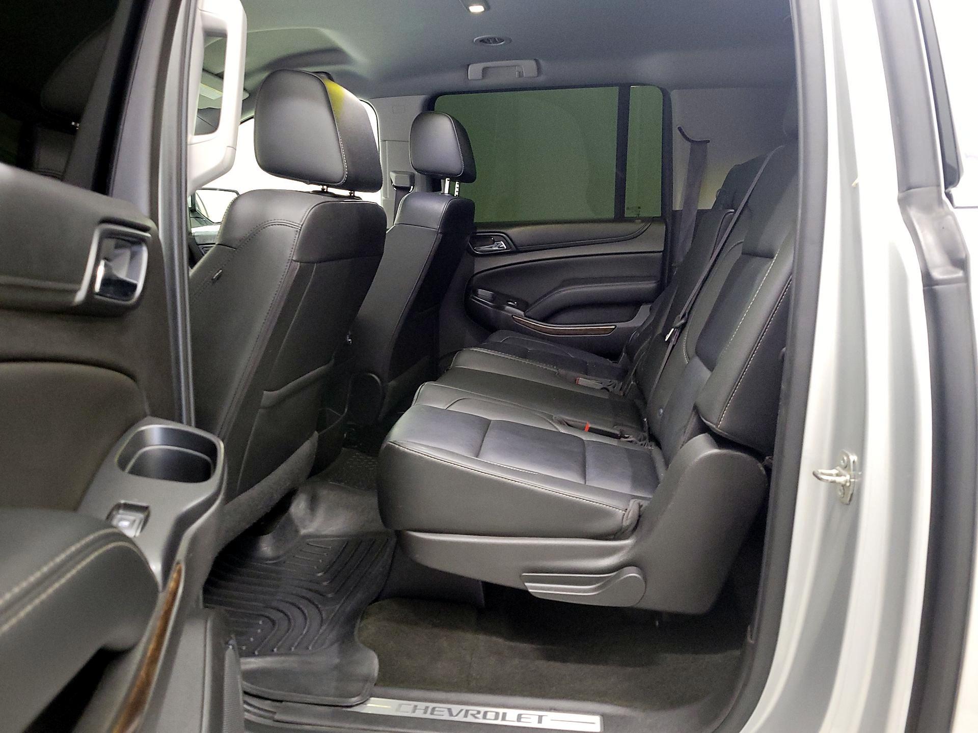 Thumbnail: 2017 Chevrolet Suburban - 18