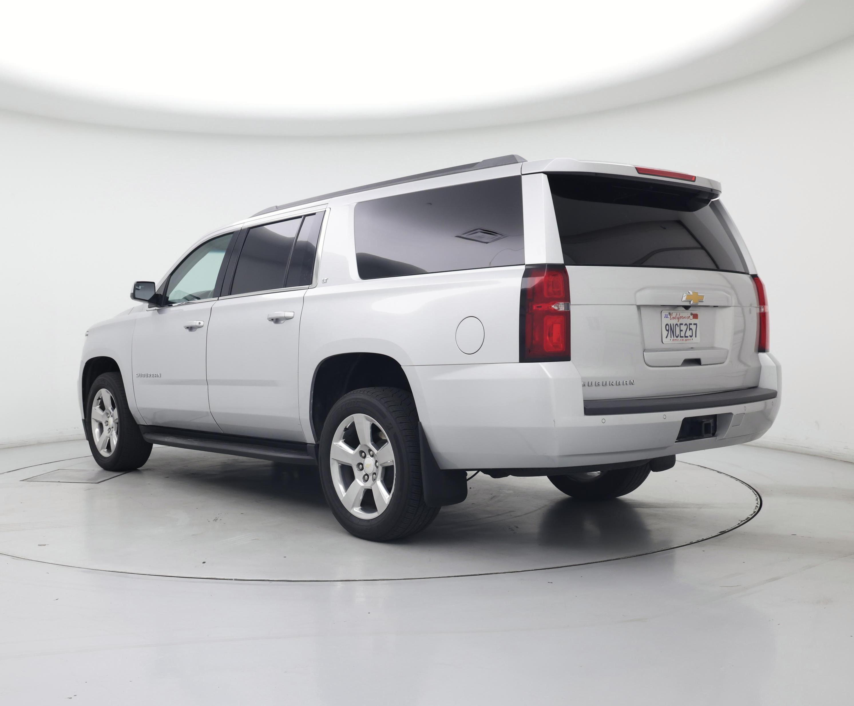 Thumbnail: 2017 Chevrolet Suburban - 2