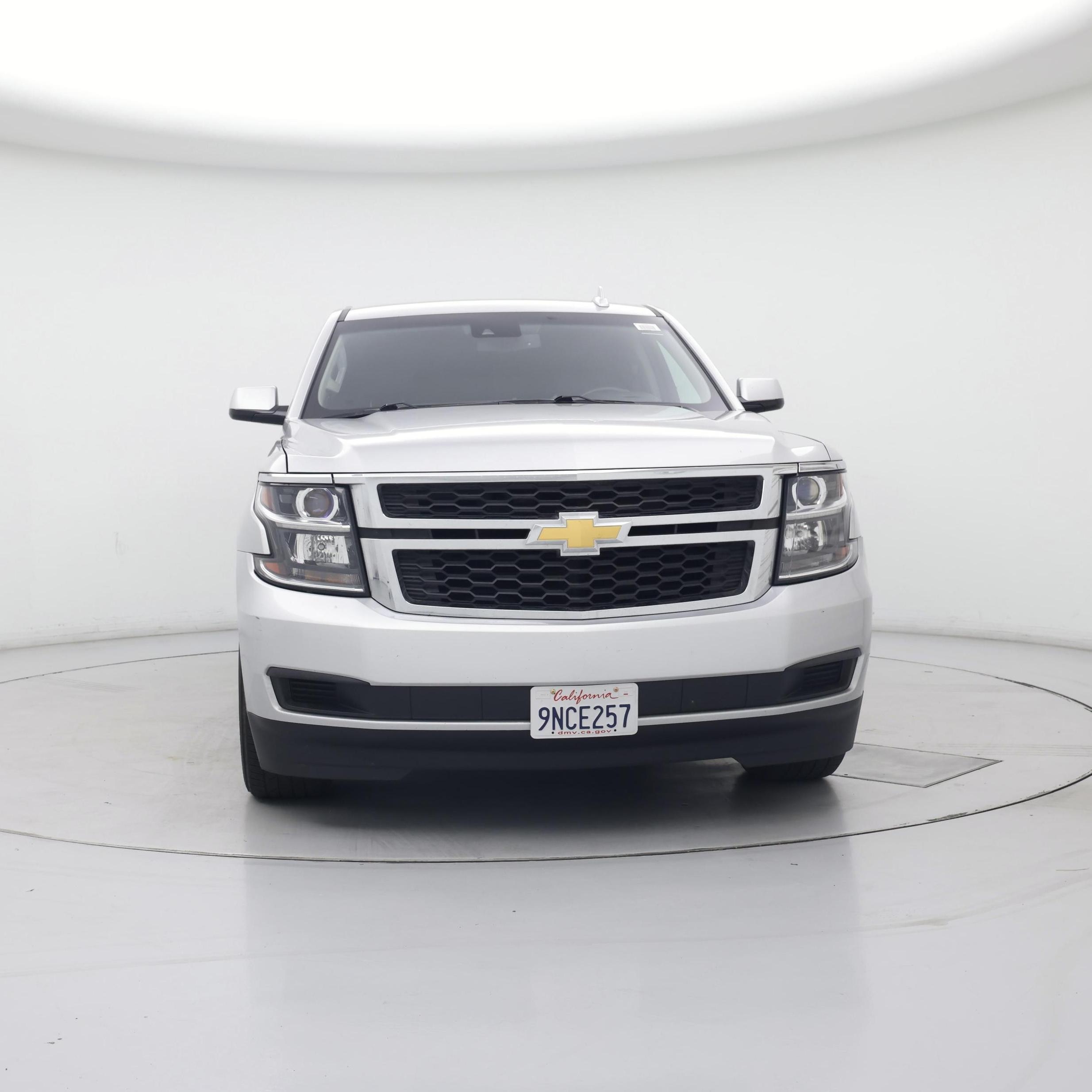 Thumbnail: 2017 Chevrolet Suburban - 5