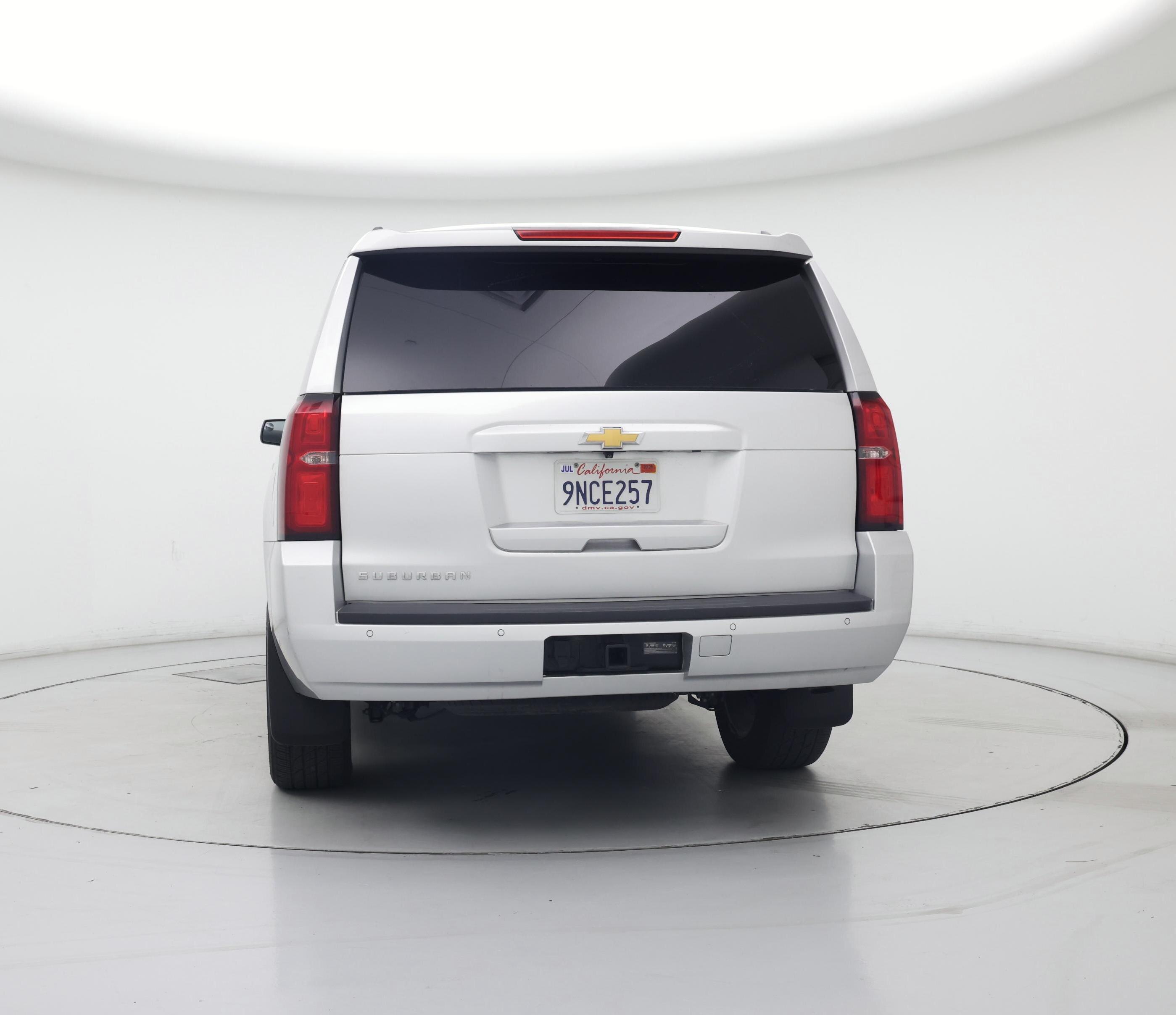 Thumbnail: 2017 Chevrolet Suburban - 6