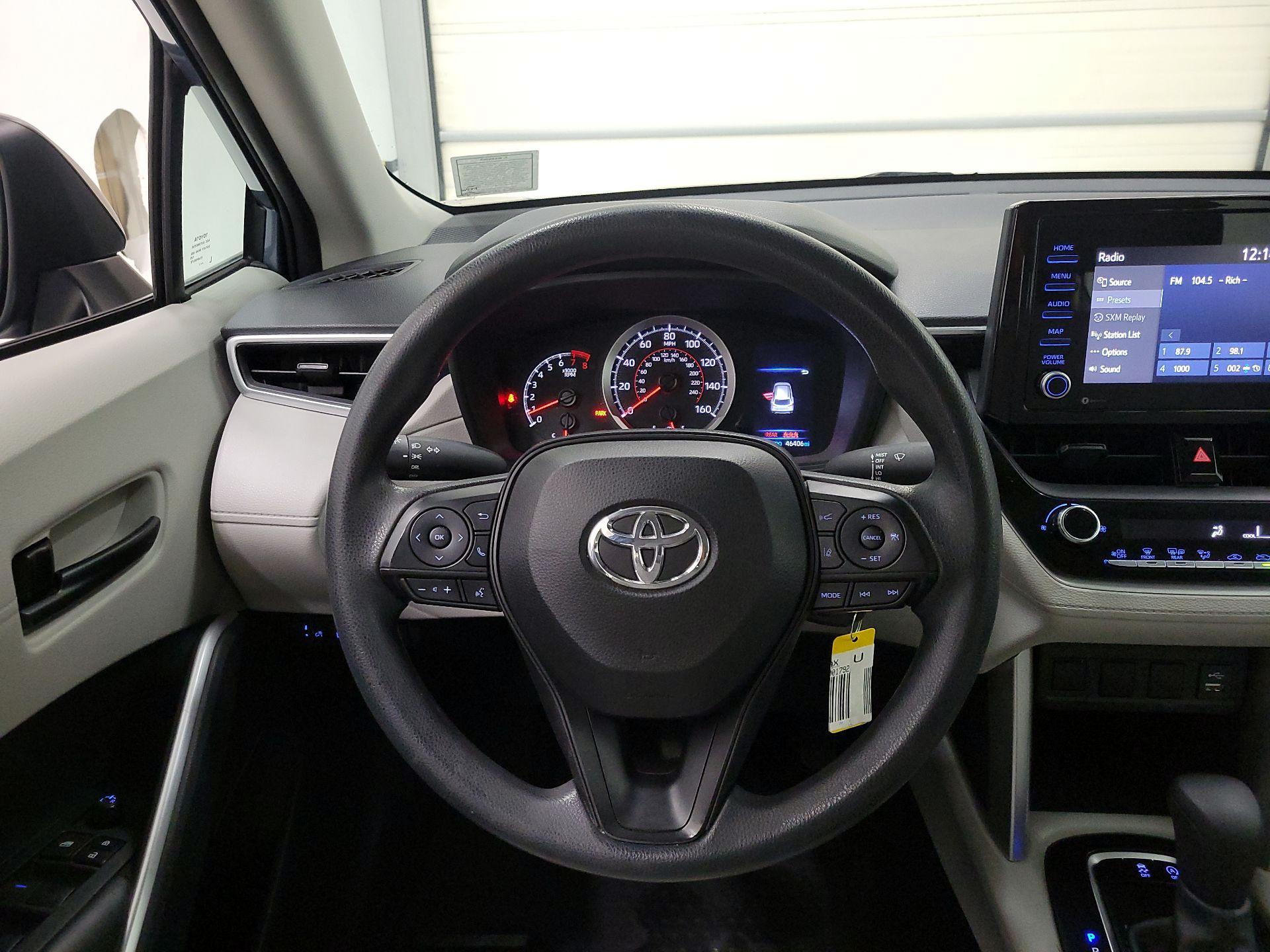 Thumbnail: 2022 Toyota Corolla Cross - 10