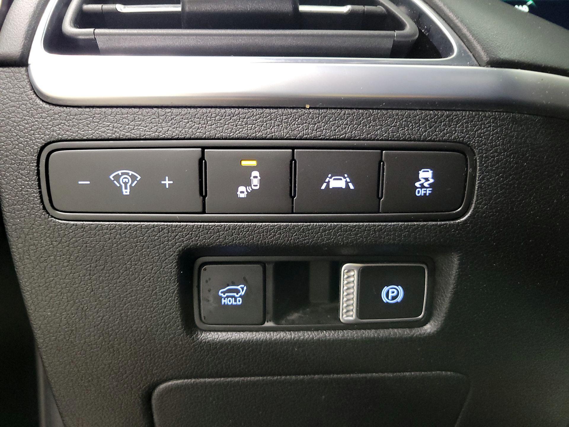 Thumbnail: 2022 Hyundai Palisade - 13