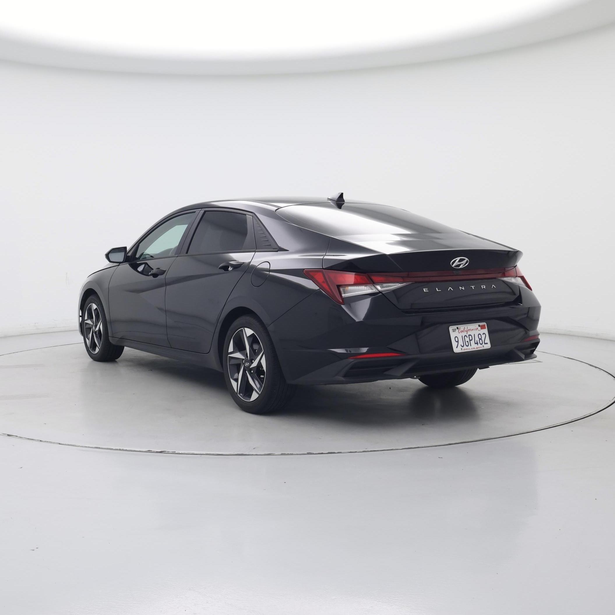 Thumbnail: 2023 Hyundai Elantra - 2