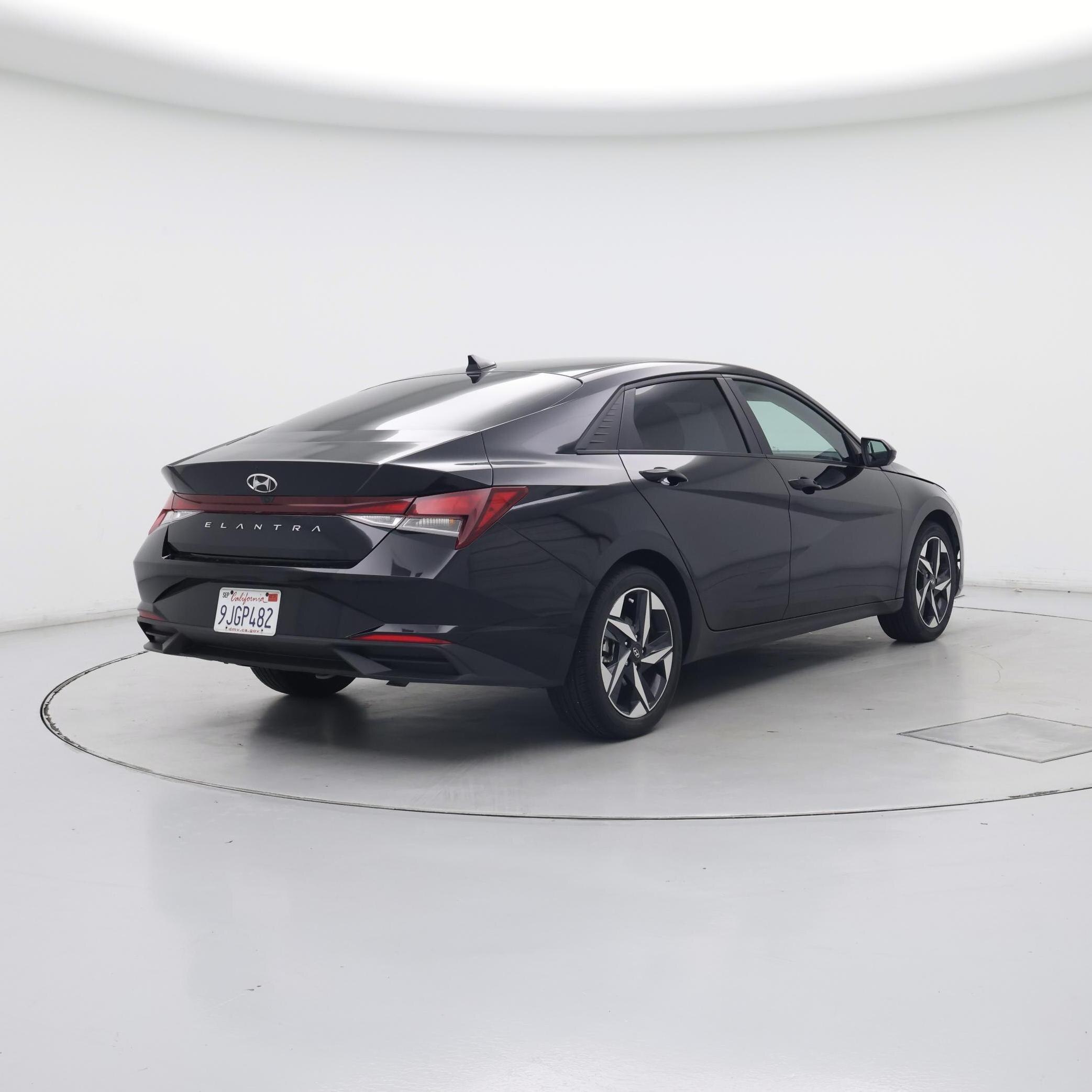 Thumbnail: 2023 Hyundai Elantra - 8