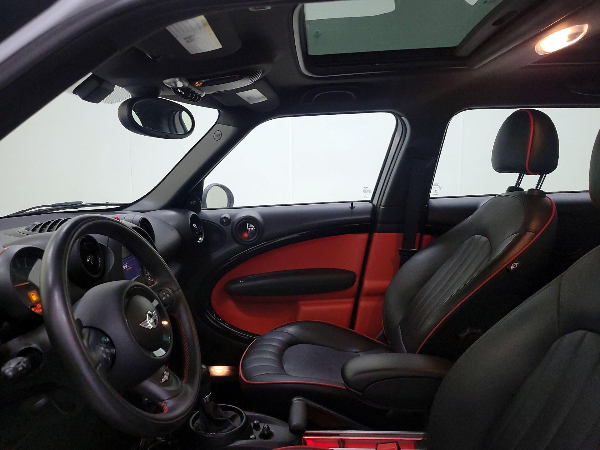 Thumbnail: 2016 MINI Cooper Countryman - 17