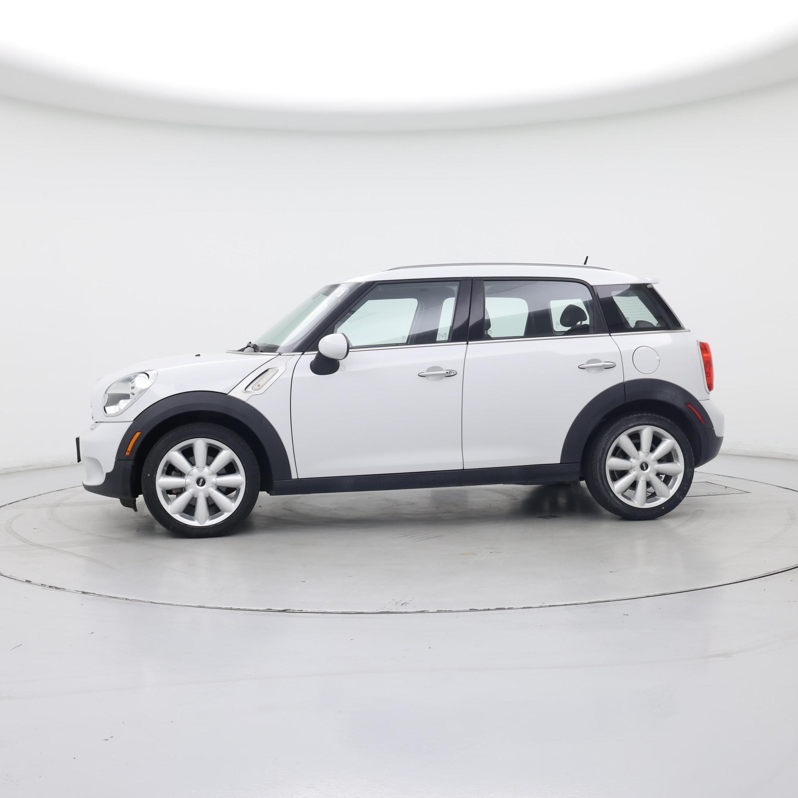 Thumbnail: 2016 MINI Cooper Countryman - 3