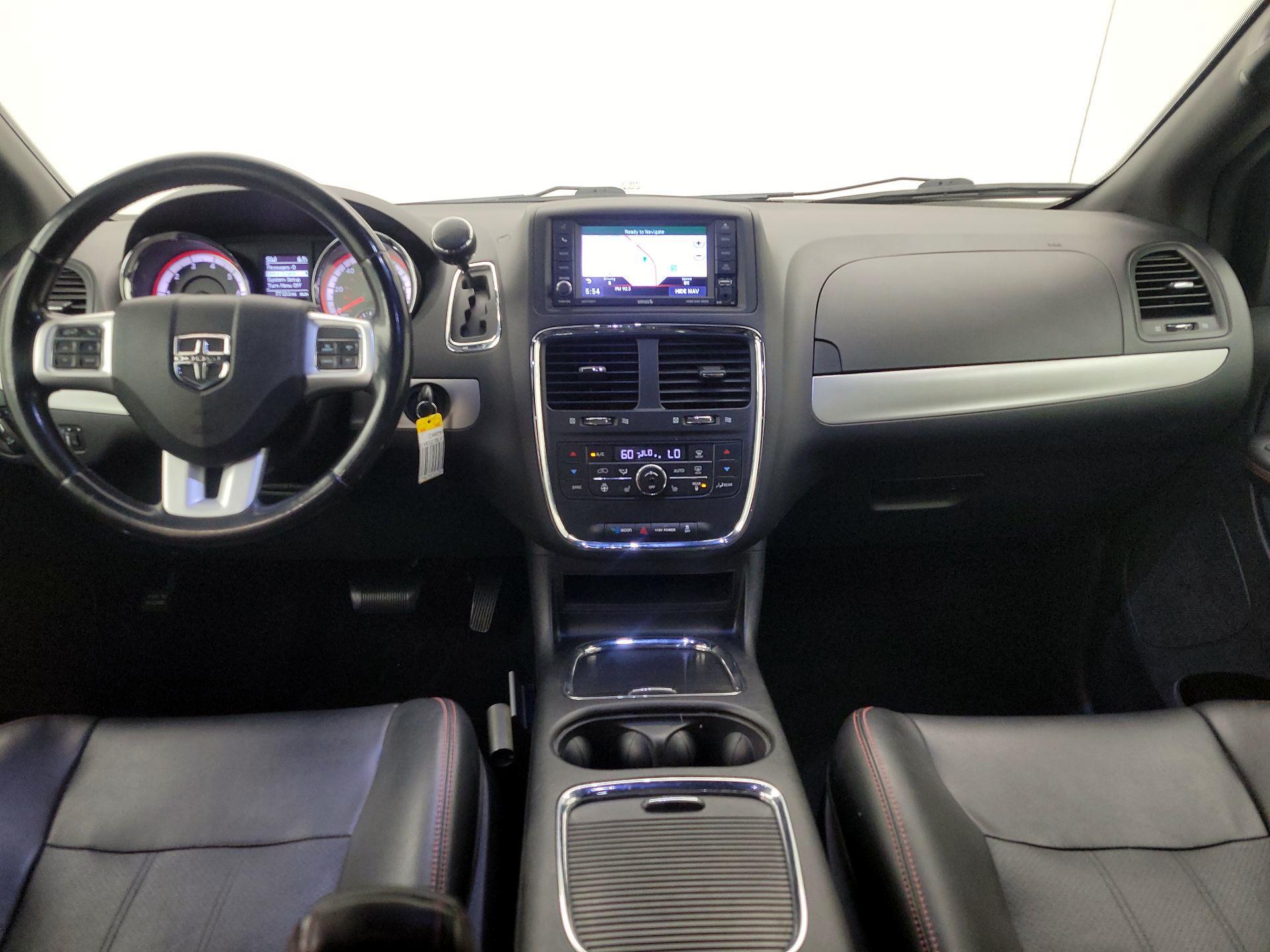 Thumbnail: 2020 Dodge Grand Caravan - 9