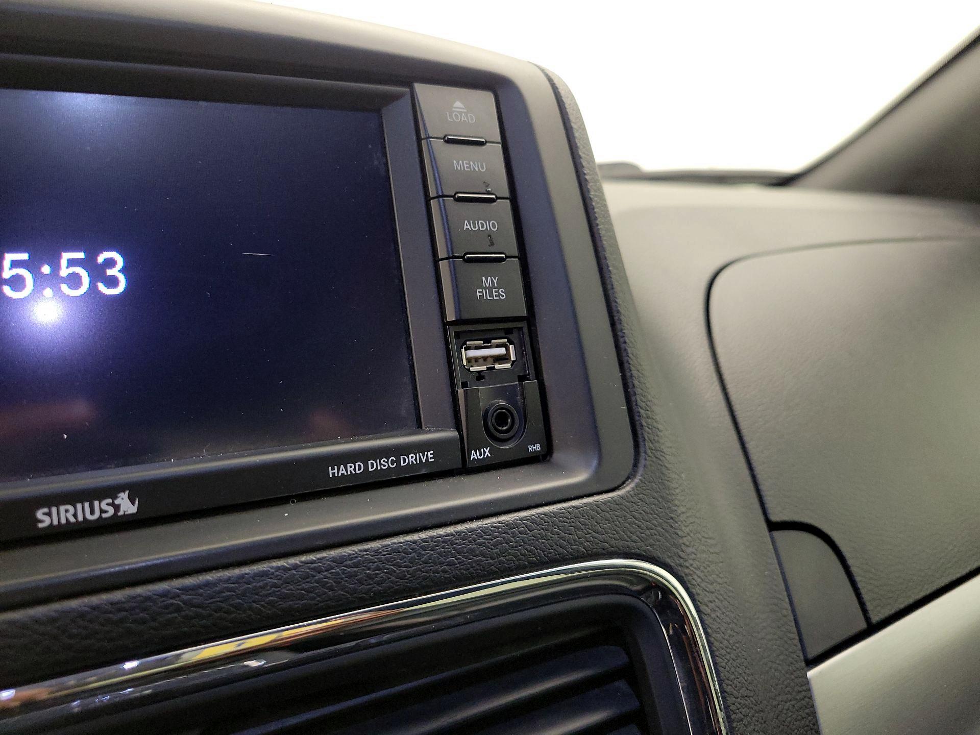 Thumbnail: 2020 Dodge Grand Caravan - 19