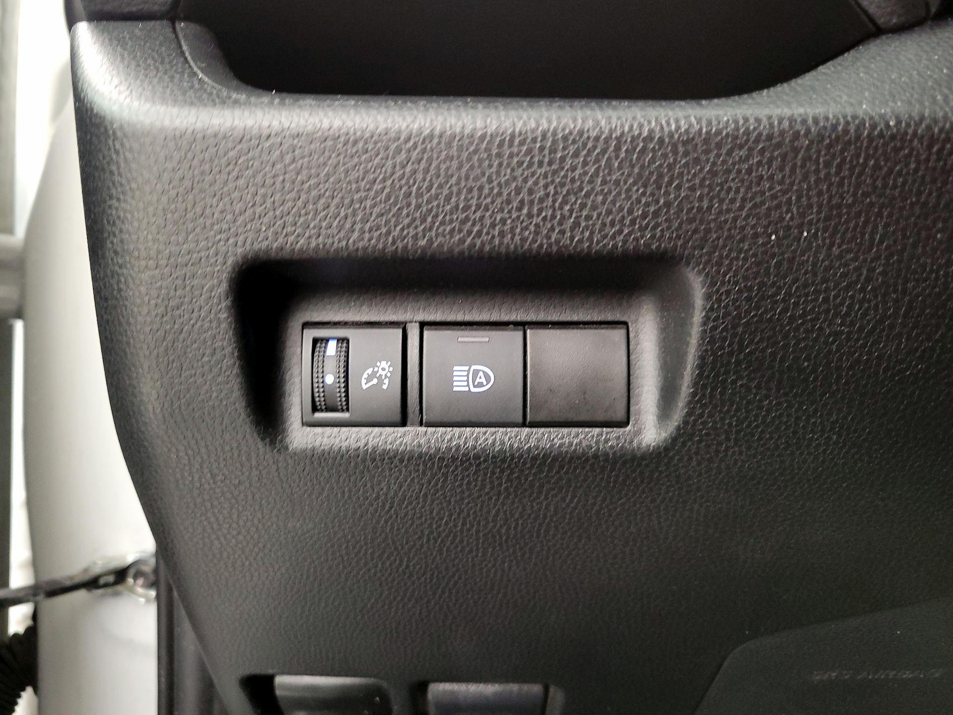 Thumbnail: 2021 Toyota RAV4 - 13